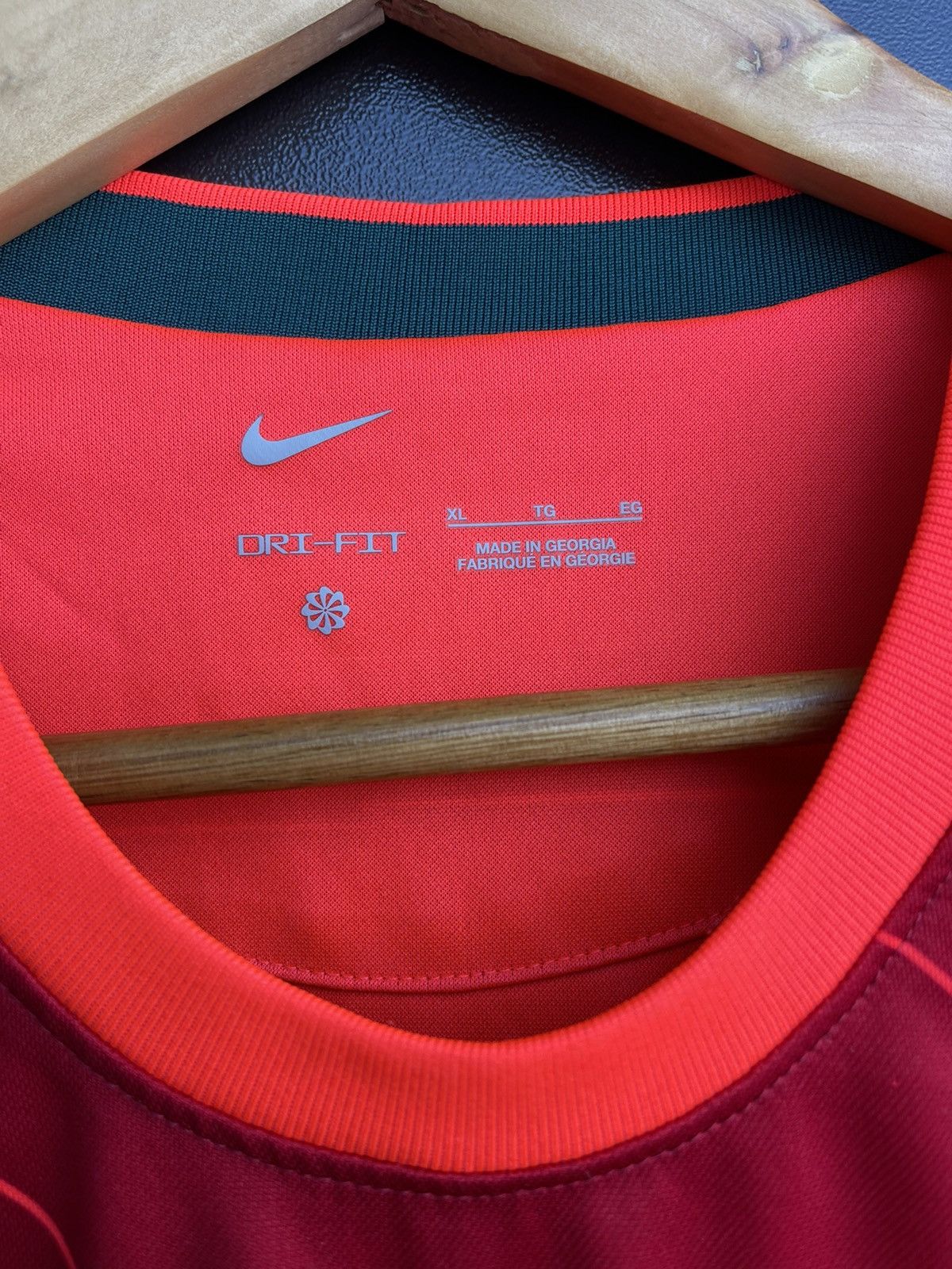 Nike 2021-2022 Liverpool Home Shirt Football Jersey Red Kit Sz XL Size US XL / EU 56 / 4 - 5 Thumbnail