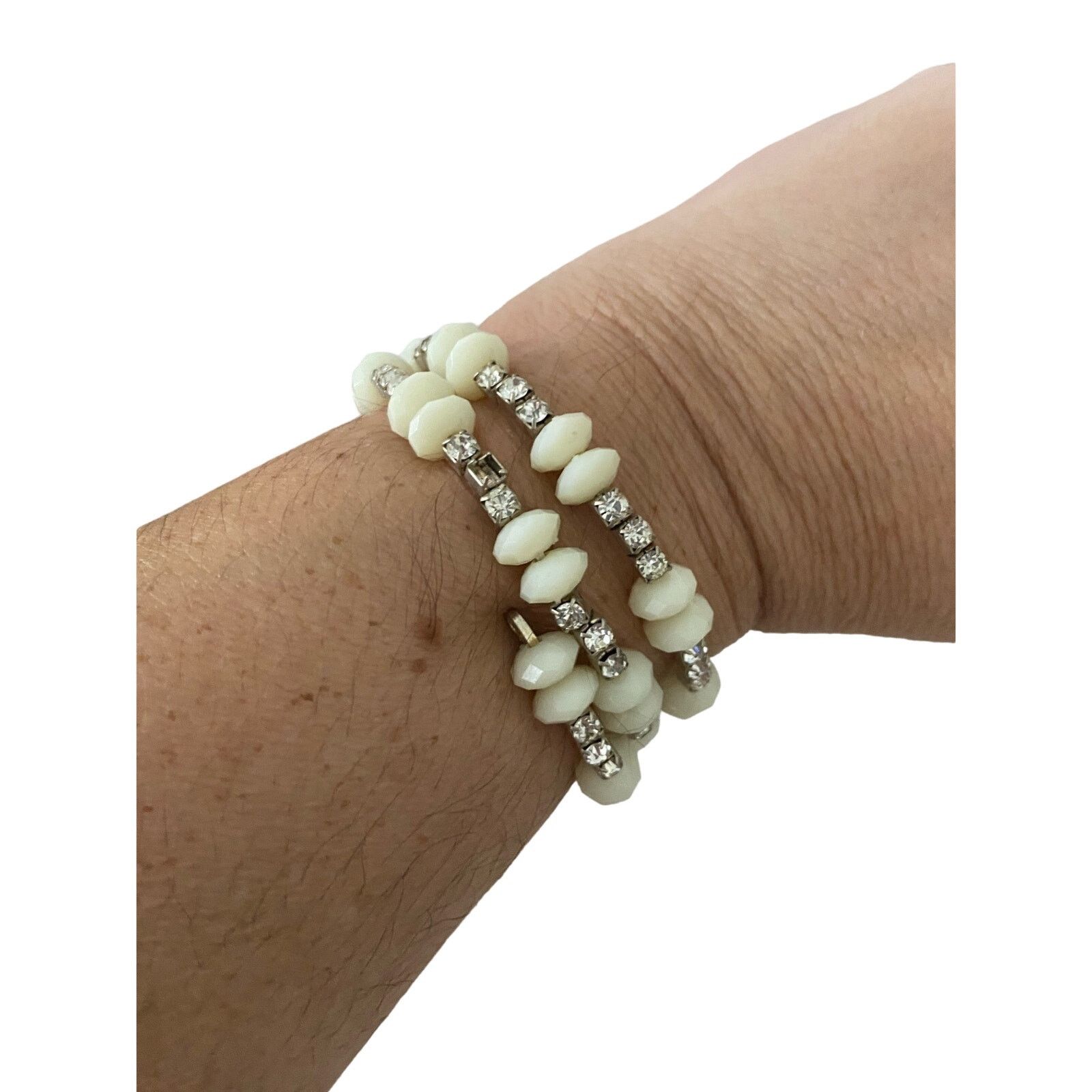 Other White bead and rhinestone wrap bracelet Size ONE SIZE - 1 Thumbnail