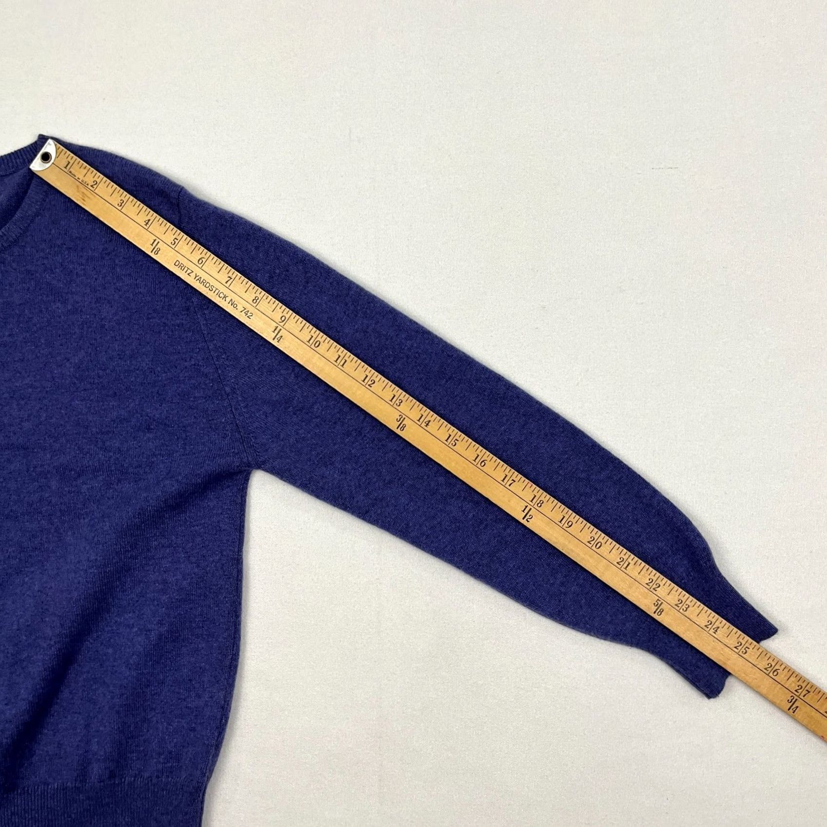 Vintage VTG Johnstons Cashmere Sweater Womens S 34" Blue Purple Crew Old Money Luxe 90s Size S / US 4 / IT 40 - 6 Thumbnail