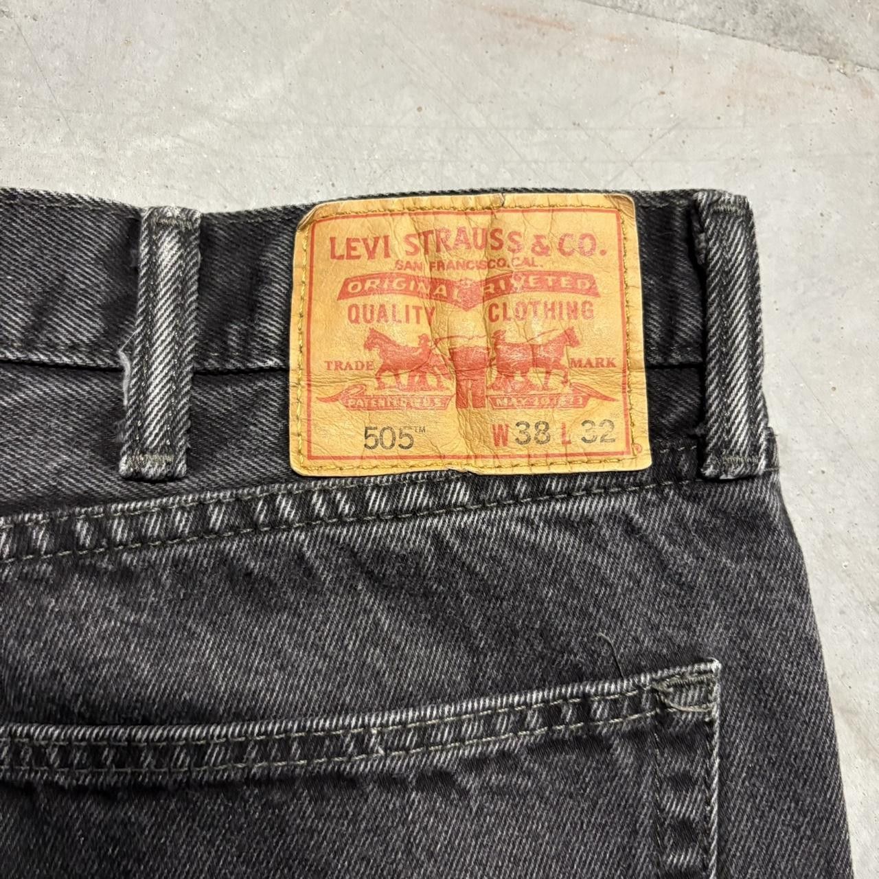 Levi's × Vintage Crazy Vintage Y2K/2000s Grunge Black Levis 505 Denim Jeans! Size US 38 / EU 54 - 8 Thumbnail