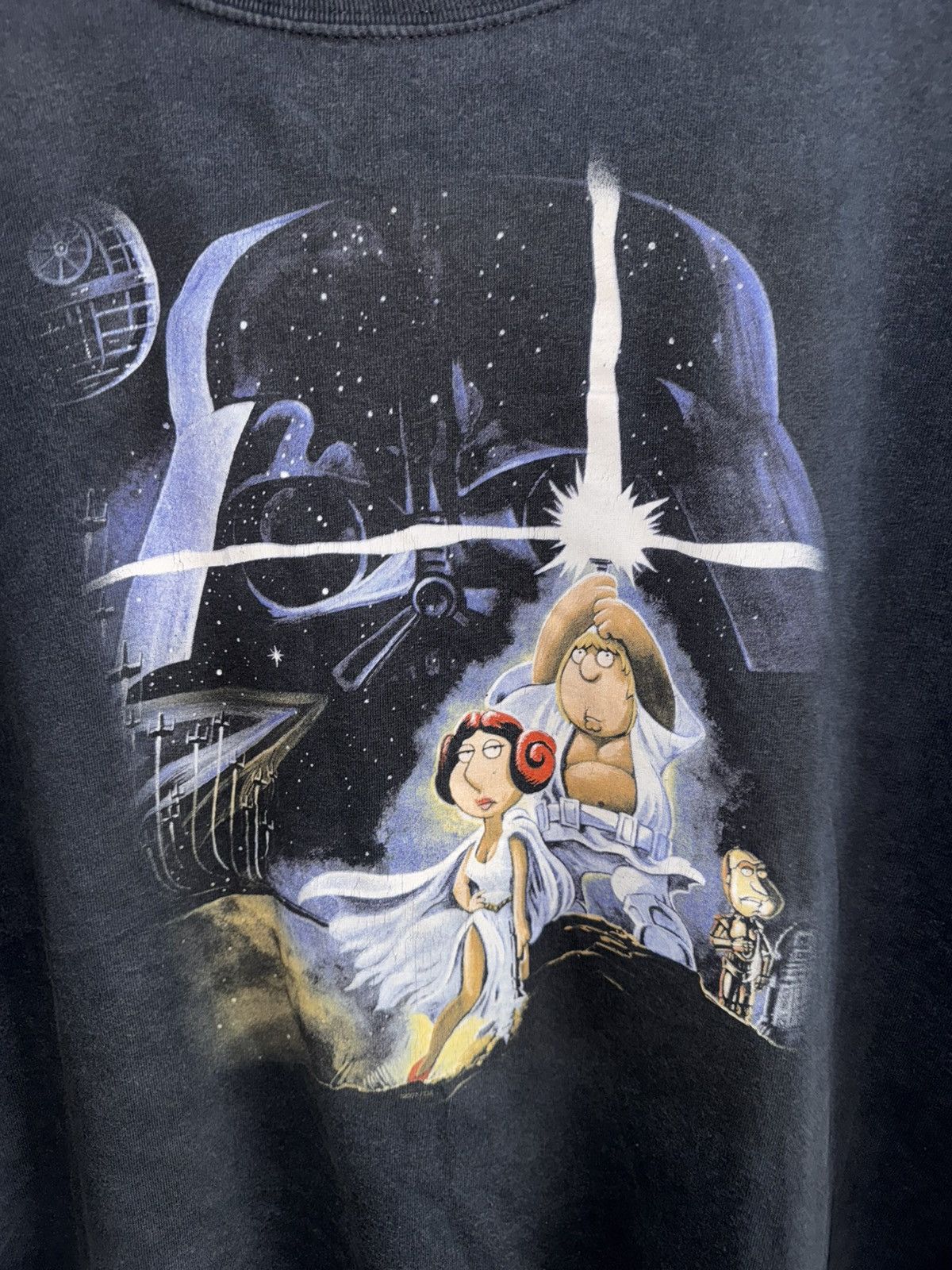 Fruit Of The Loom Vintage 2007 Family Guy Star Wars Parody Tee Size US XL / EU 56 / 4 - 2 Thumbnail