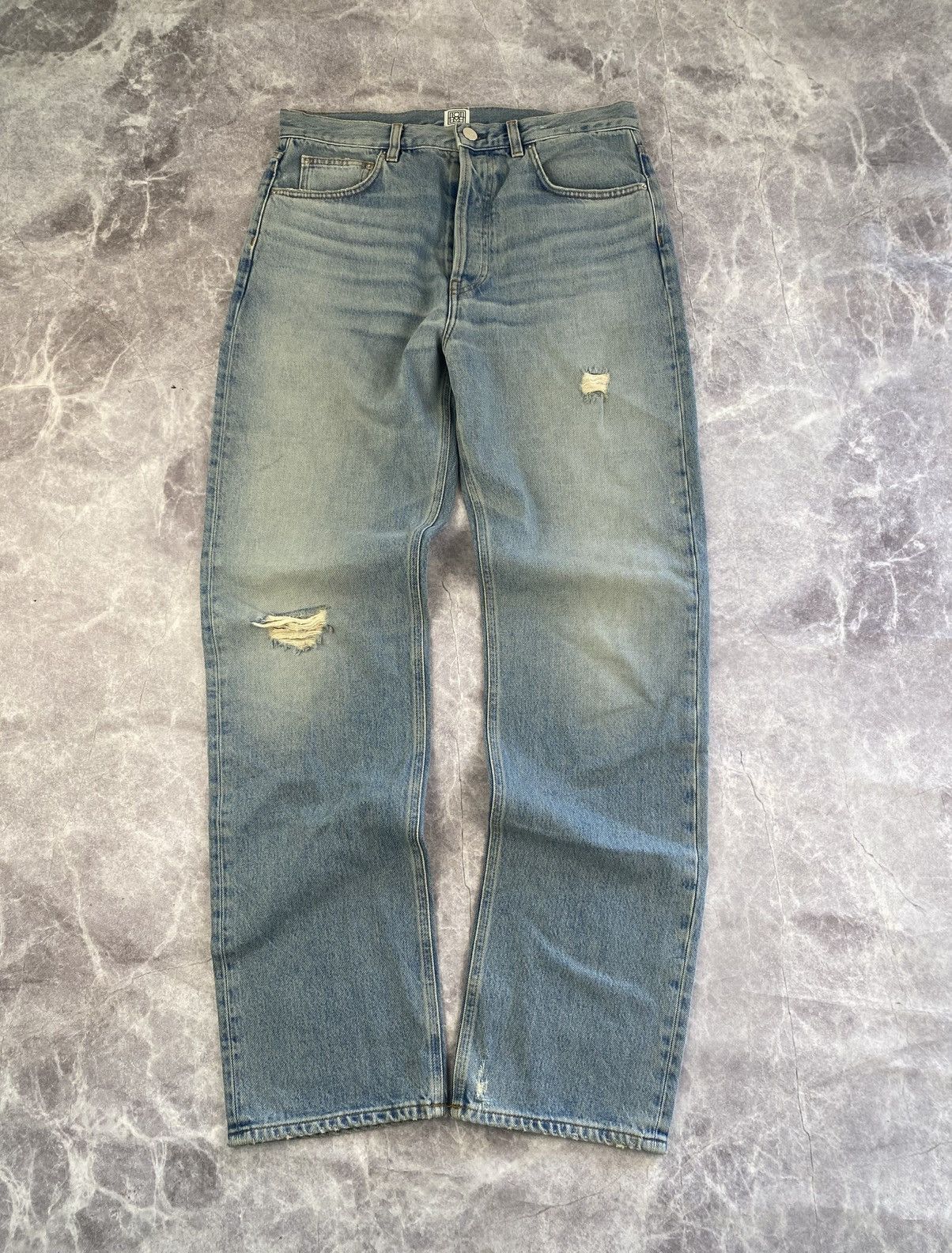 Toteme Toteme Loose Fit Distressed Jeans Size: W29 L34 Size 29" - 1 Thumbnail