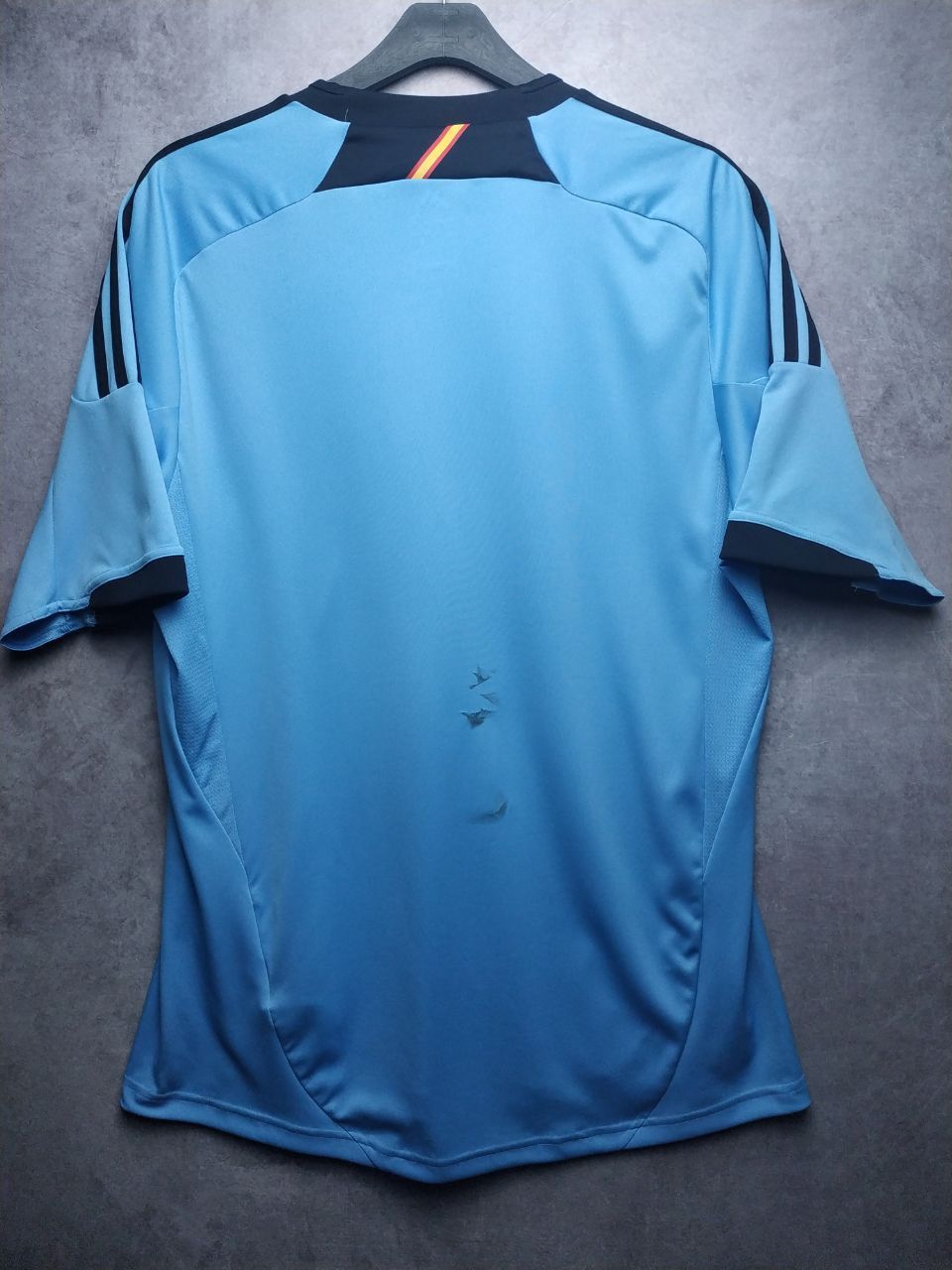 Adidas Vintage Adidas Spain Away 2012-13 Soccer Football Jersey Size US L / EU 52-54 / 3 - 9 Thumbnail