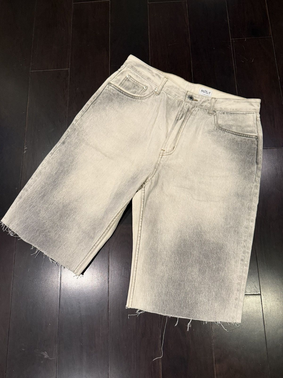 Other South Korea brand shorts Size US 32 / EU 48 - 1 Thumbnail