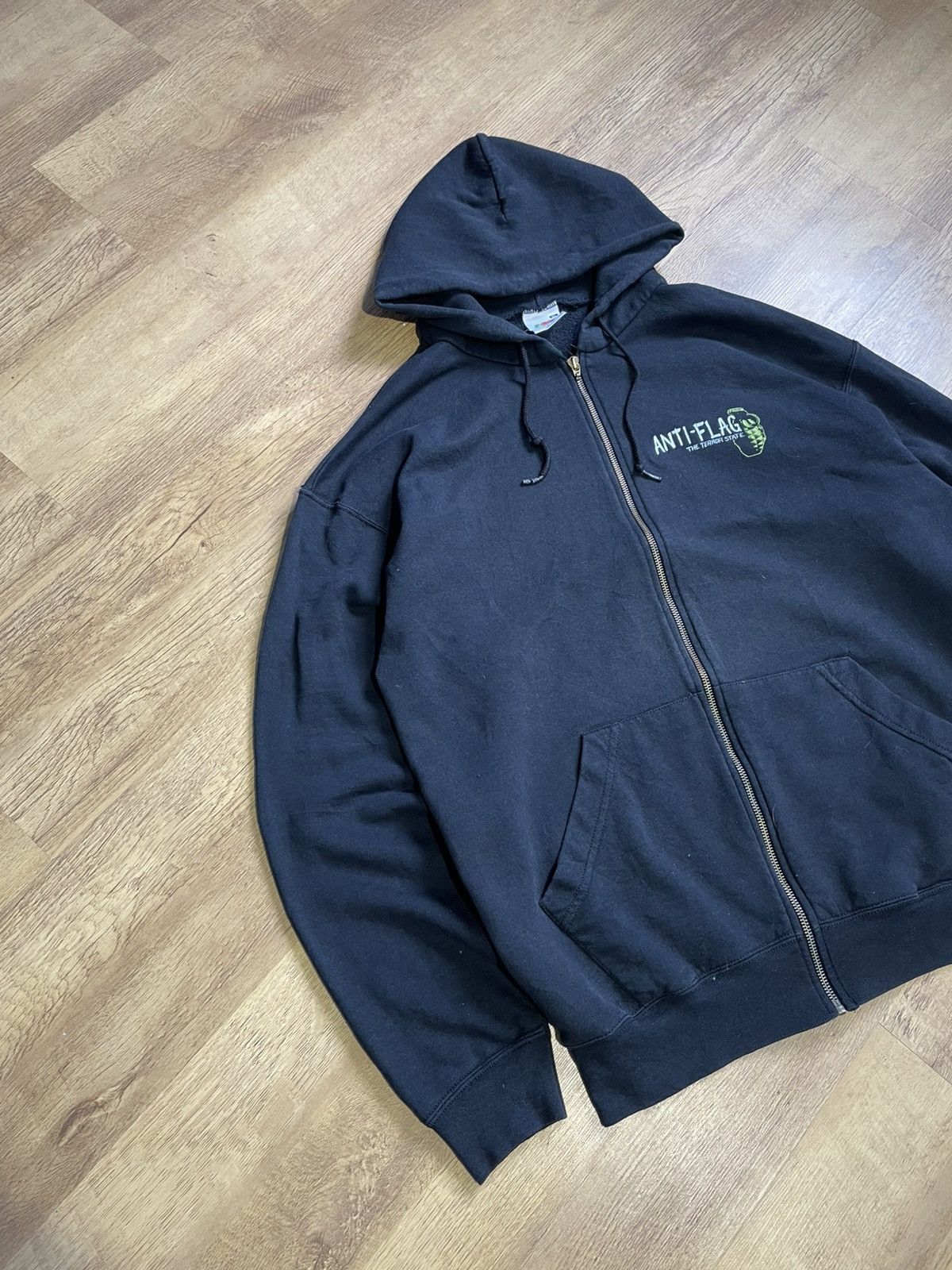 Vintage Vintage Rare Anti-Flag The Terror State 00s Merch Zip Hoodie Size US XL / EU 56 / 4 - 6 Thumbnail