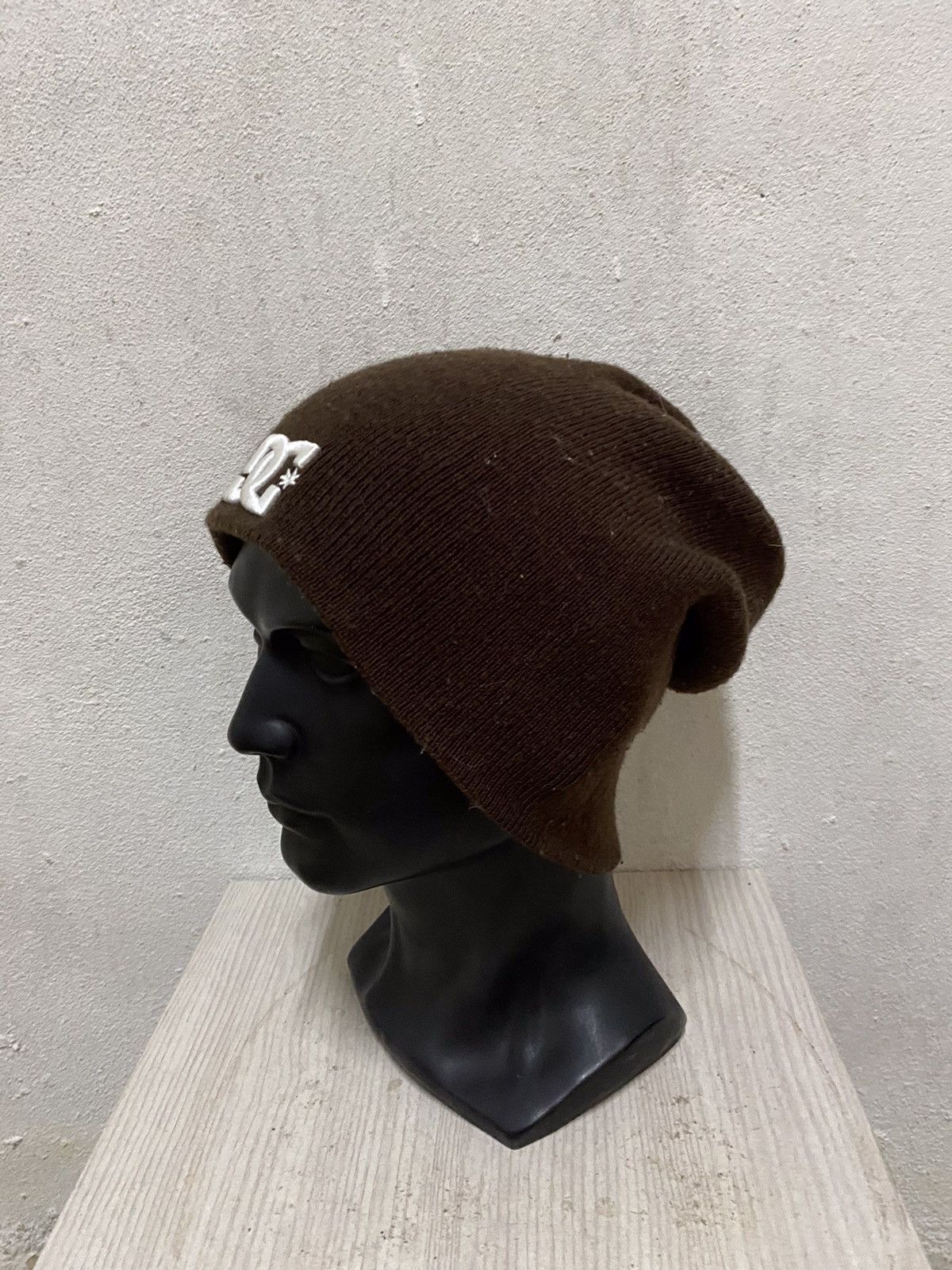 Japanese Brand × Vintage Vintage DG Small Logo Beanie Hat Size ONE SIZE - 3 Thumbnail
