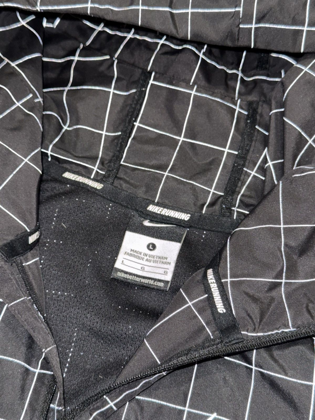 Nike Nike Drill Reflective Light Jacket Men's Size US L / EU 52-54 / 3 - 5 Thumbnail
