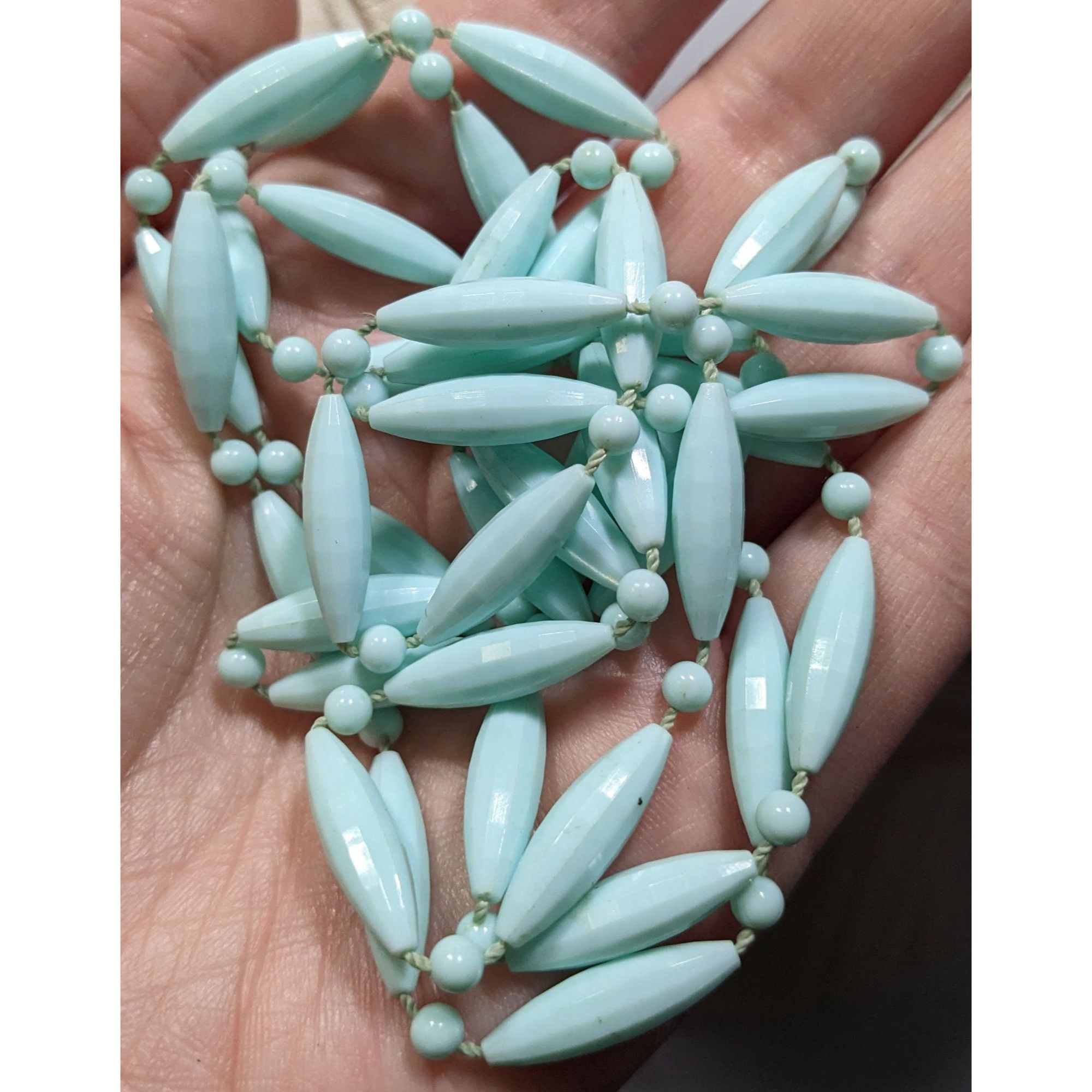 Other Vintage Retro Pastel Blue Faceted Beaded Necklace Size ONE SIZE - 5 Thumbnail