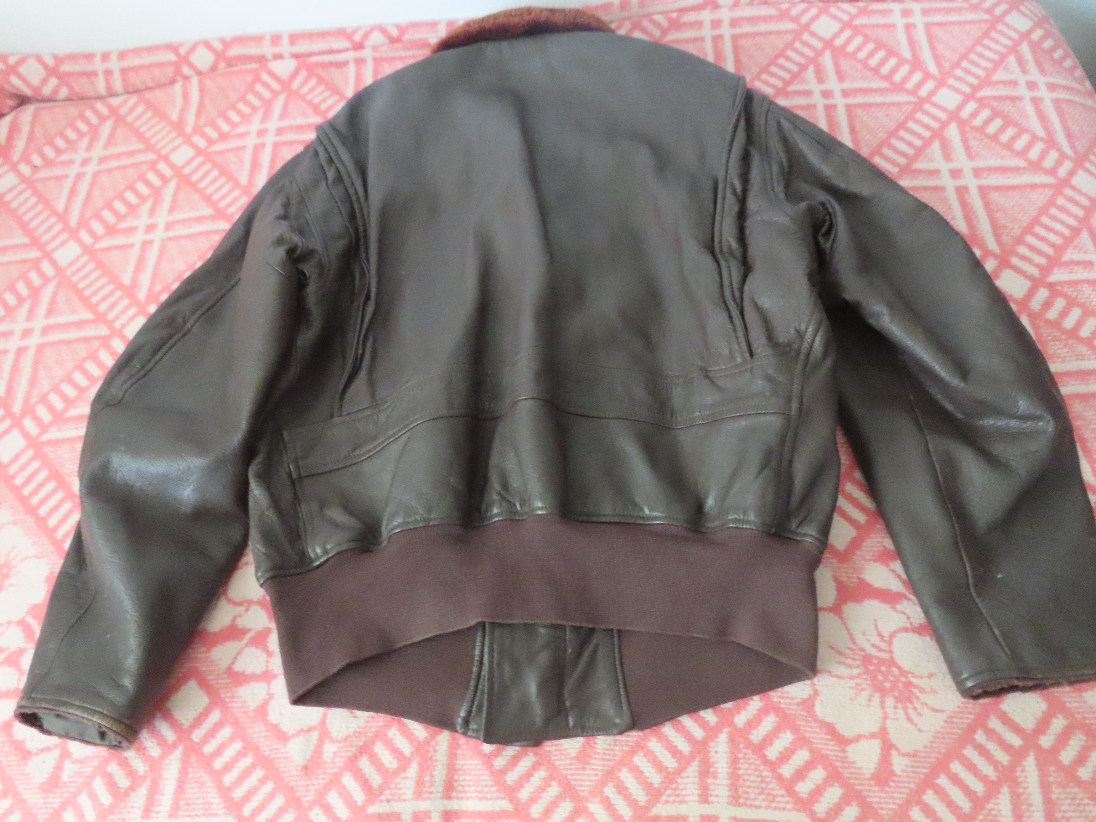 Vintage VIETNAM ERA USN FLIGHT JACKET IRVIN B. FOSTER SPORTSWEAR Size US M / EU 48-50 / 2 - 8 Thumbnail
