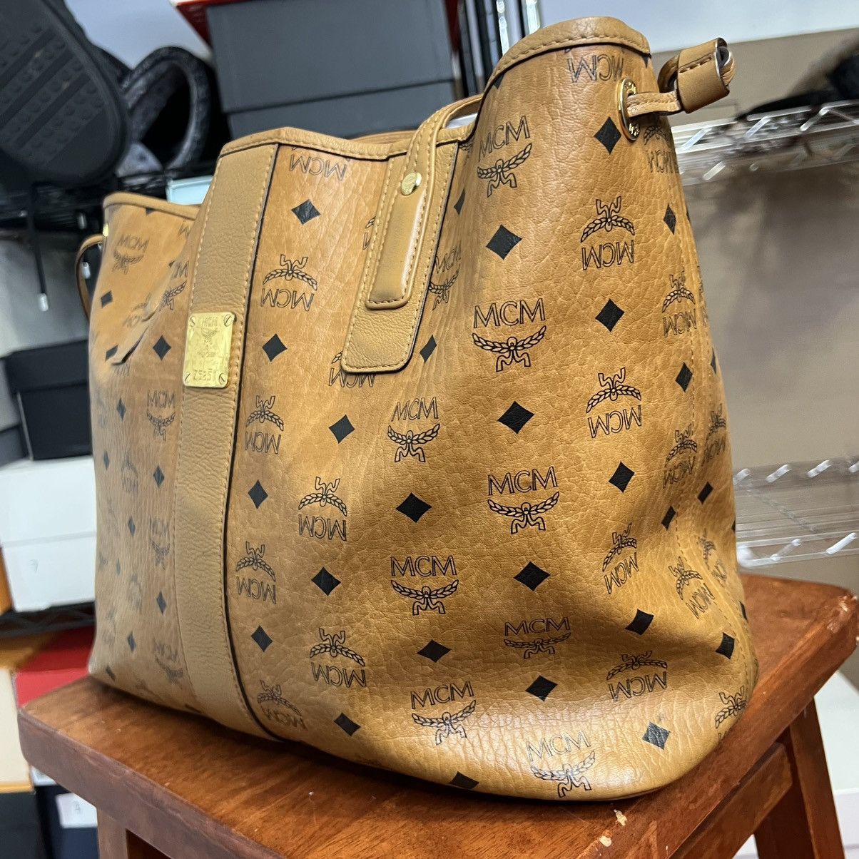 MCM MCM Medium Reversible Liz Shopper in Visetos Cognac Size ONE SIZE - 5 Thumbnail