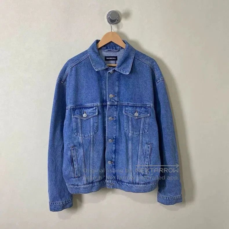 Balenciaga Balenciaga Denim Jacket with Logo Print. Size US XL / EU 56 / 4 - 2 Thumbnail