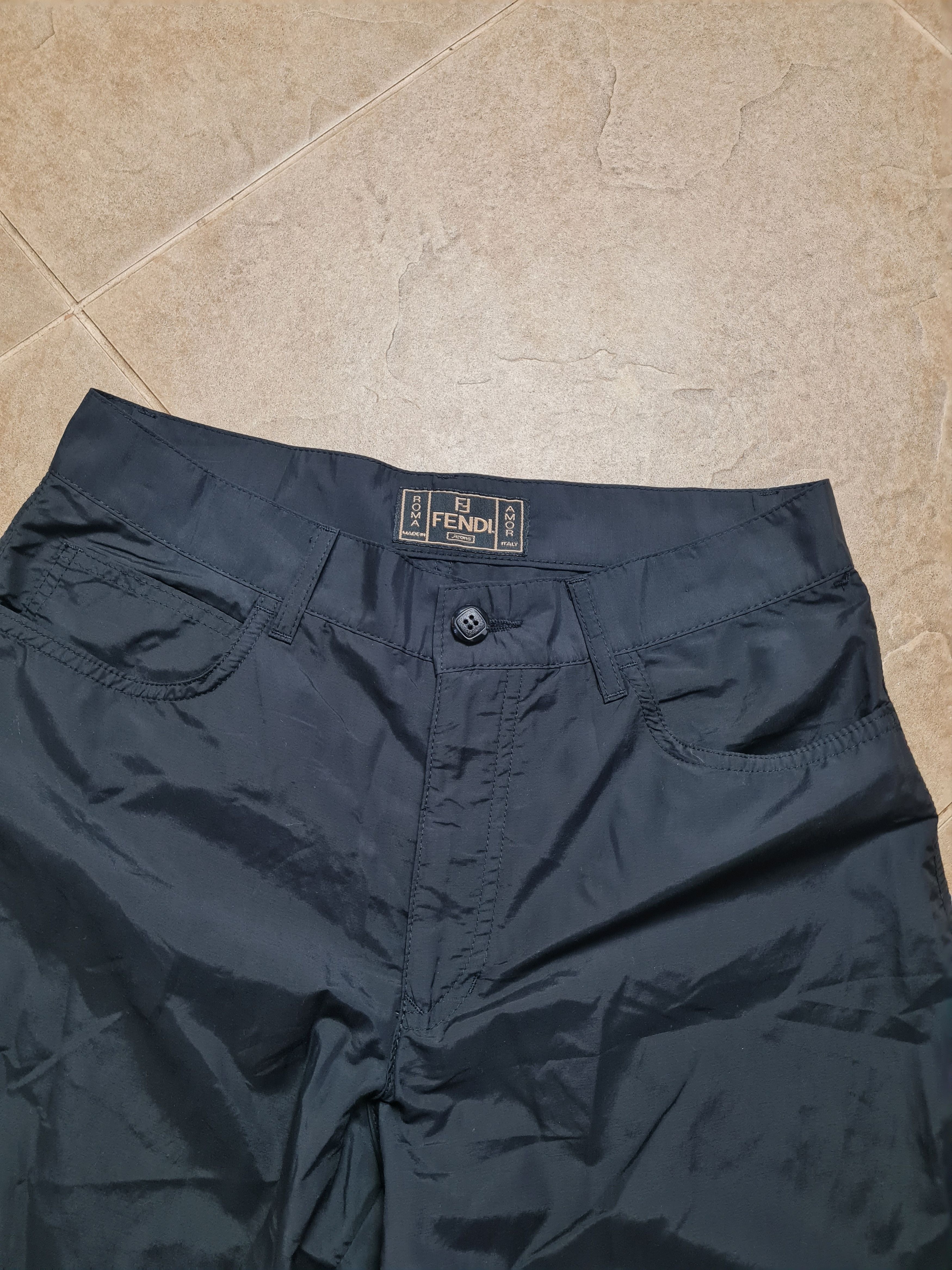 Fendi Women's FENDI Bermuda Shorts Black Italy Tessuto/Fabric Size 30" / US 8 / IT 44 - 5 Thumbnail