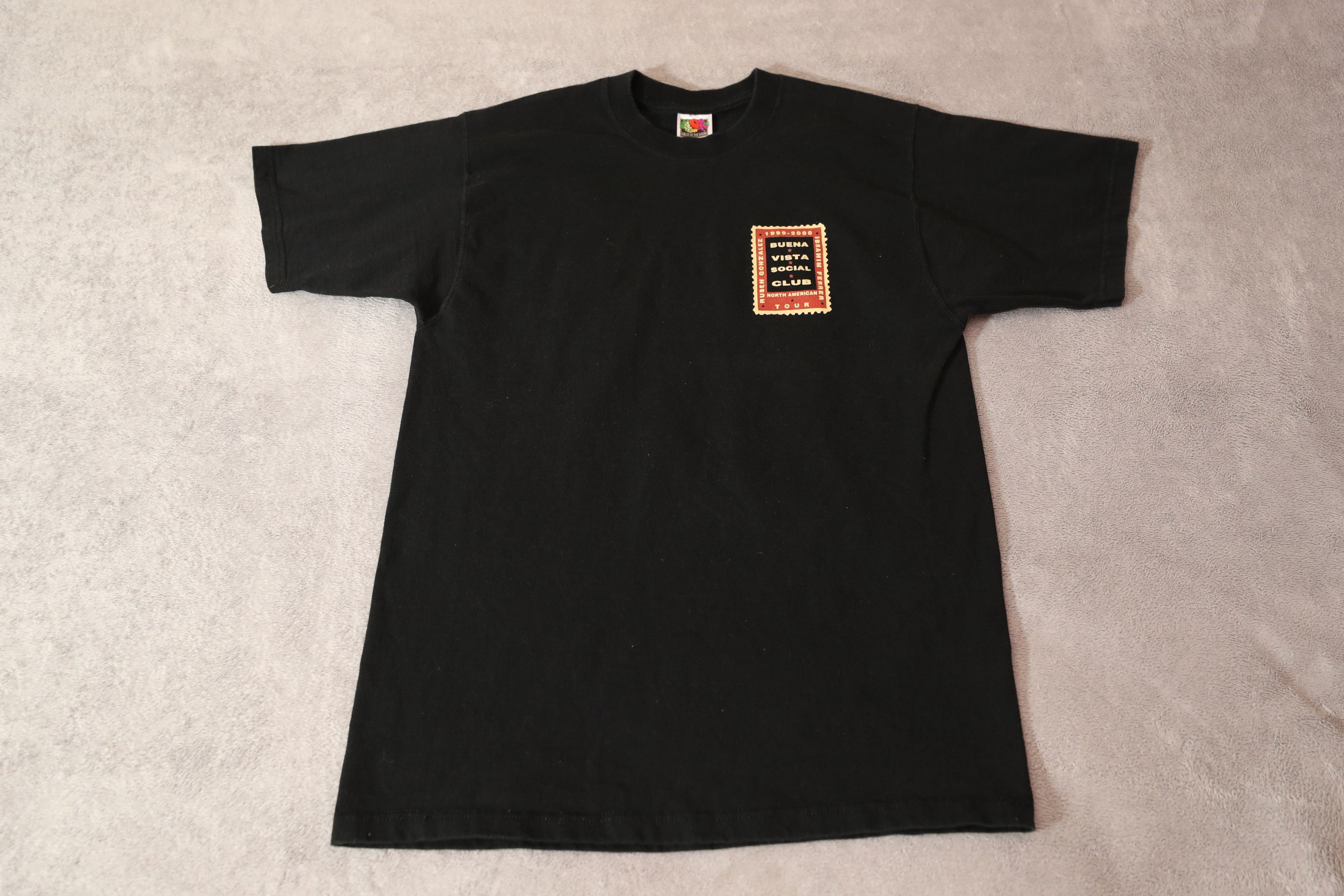 Band Tees × Fruit Of The Loom × Vintage Buena Vista Social Club 1999-2000 NA Tour Tee (M) Size US L / EU 52-54 / 3 - 3 Thumbnail