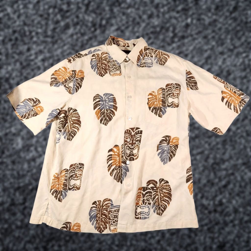 Tori Richard VINTAGE Tori Richard Shirt Mens L Silk Hawaiian Aloha Tiki Print Button Front Beige Size US L / EU 52-54 / 3 - 1 Thumbnail