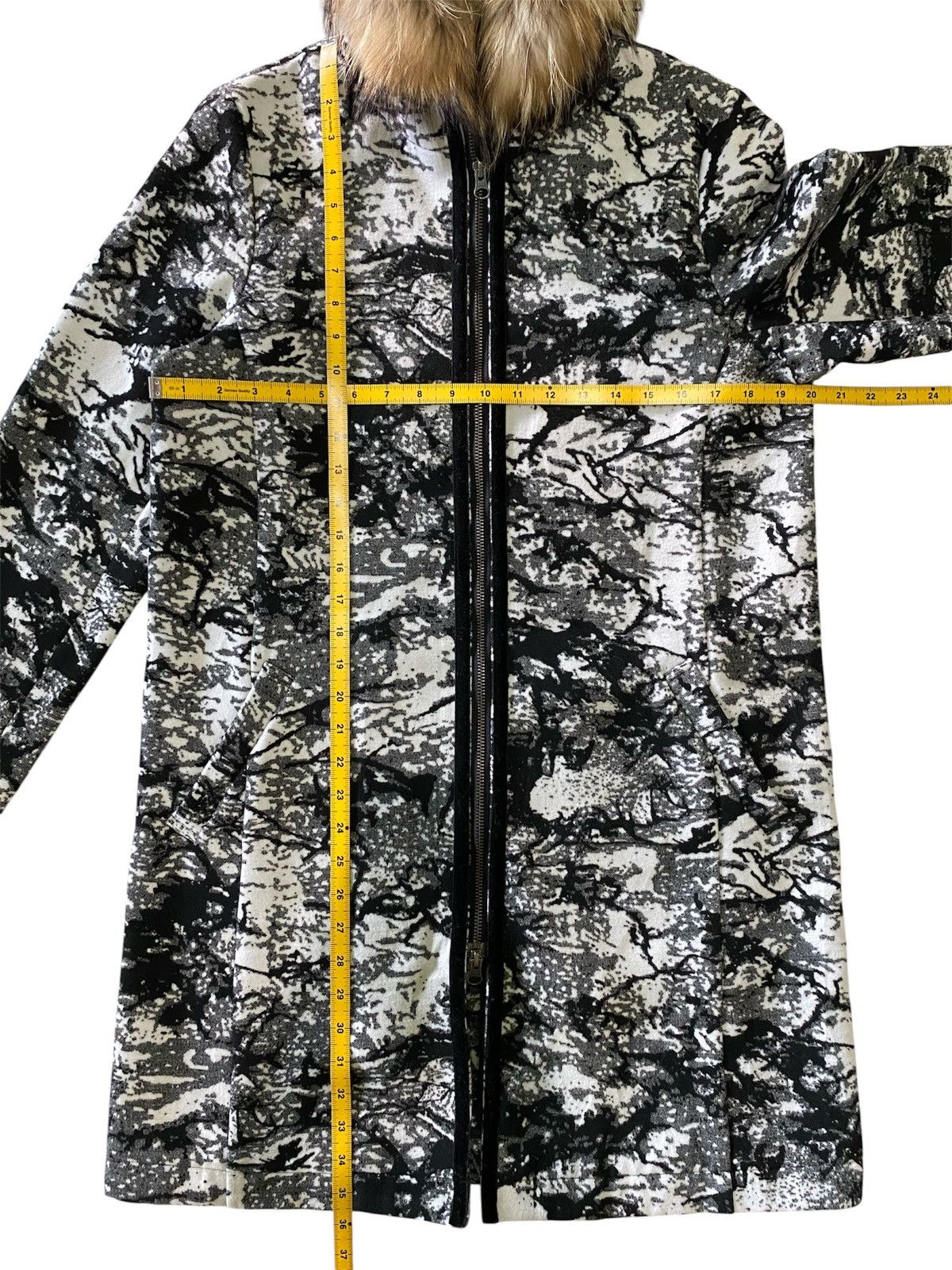 Japanese Brand Fur Raymayers Fabric From ITALY Monochrome Jacket Zip Hoodie Size US M / EU 48-50 / 2 - 21 Thumbnail