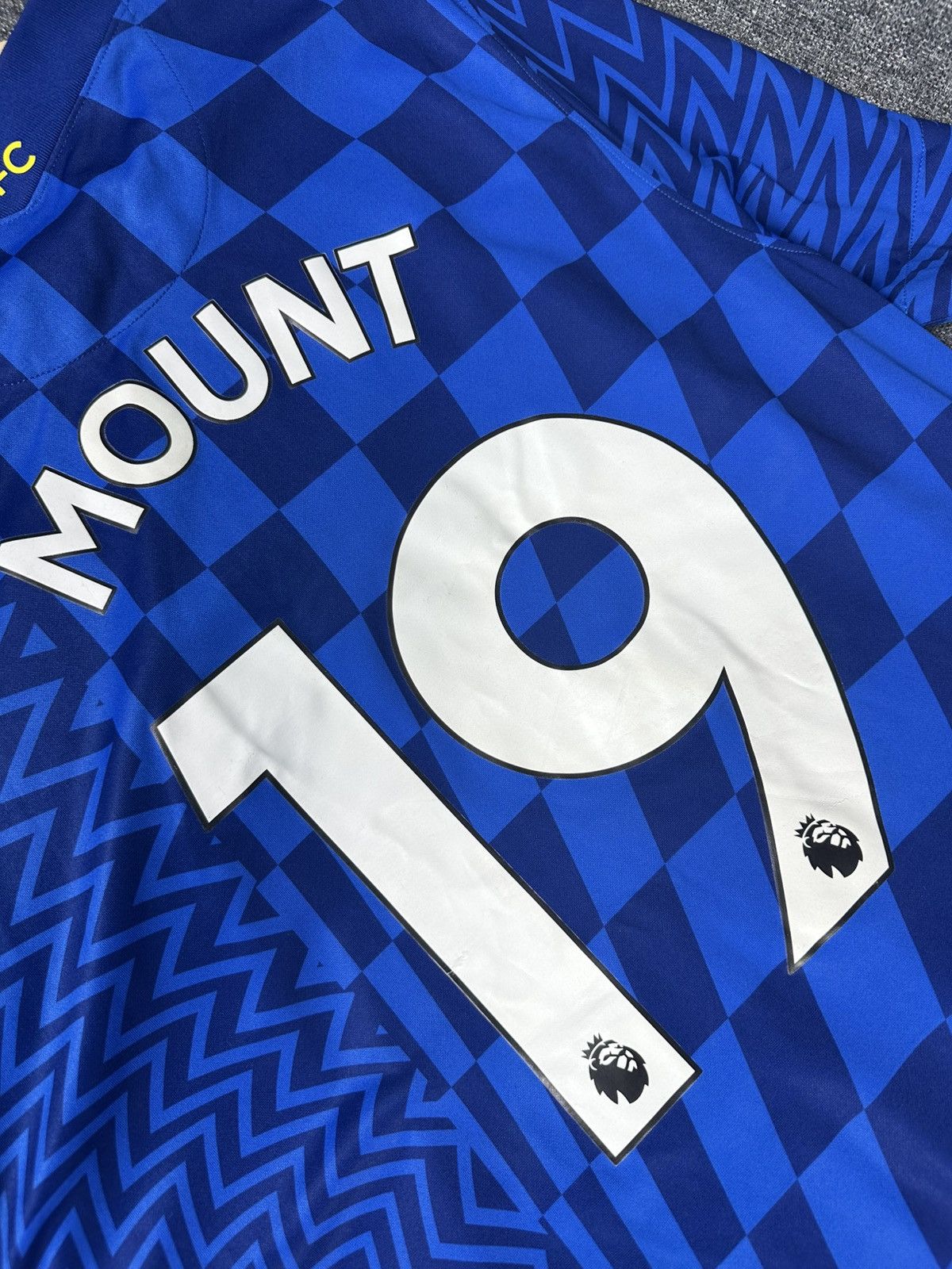 Nike Nike Mason Mount 2021-22 Signed Chelsea Football Club Jersey Size US L / EU 52-54 / 3 - 5 Thumbnail