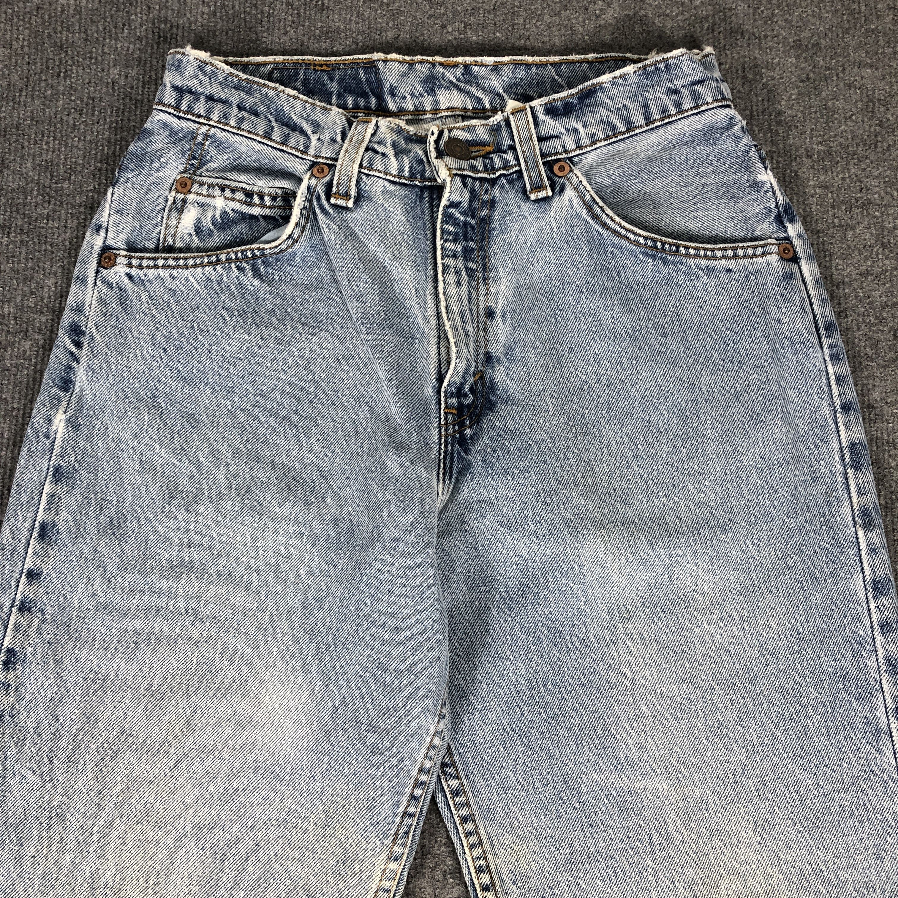 Levi's × Vintage Womens 80s Vintage Levis jeans Light Blue Wash L882W Size 29" - 2 Thumbnail