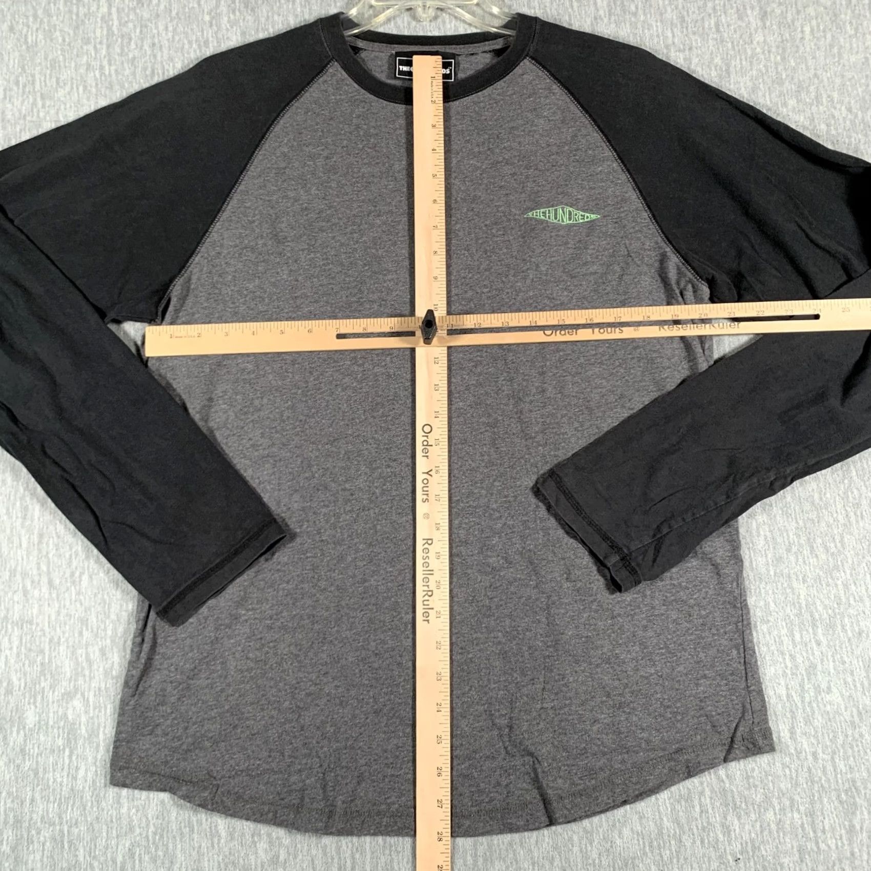 The Hundreds The Hundreds Shirt Mens XL Gray Black Raglan Long Sleeve Logo Skatewear Size US XL / EU 56 / 4 - 6 Thumbnail