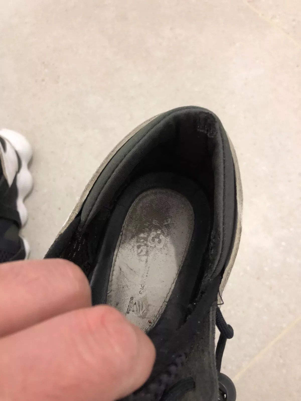 Adidas × Yohji Yamamoto Y-3 -Yohji Yamamoto - Kyujo Low (Black / White) Japanese Size US 9.5 / EU 42-43 - 7 Thumbnail