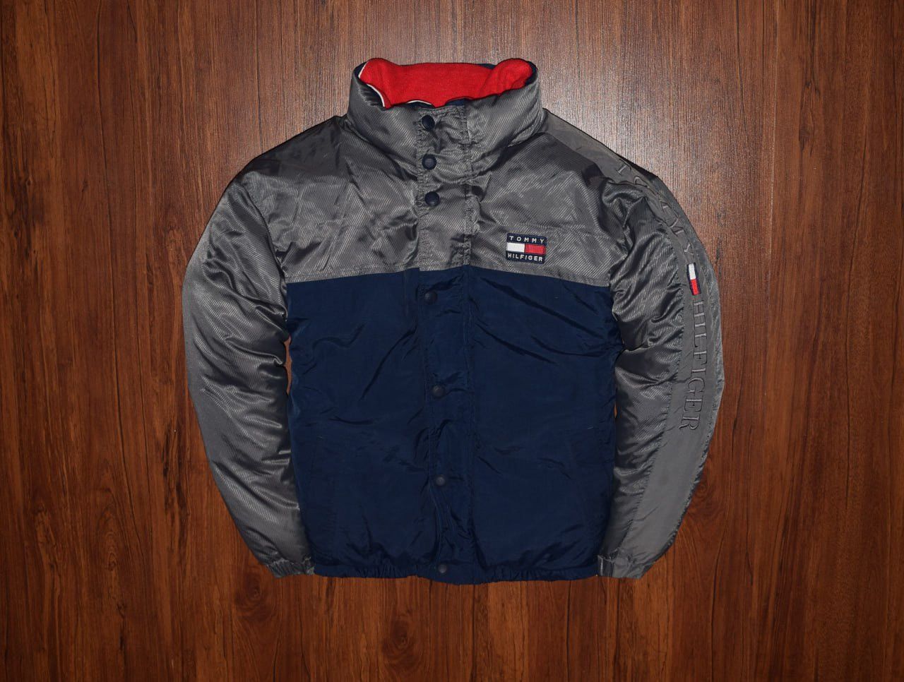 image of Tommy Hilfiger Vintage Puffer in Grey, Women's (Size Large)