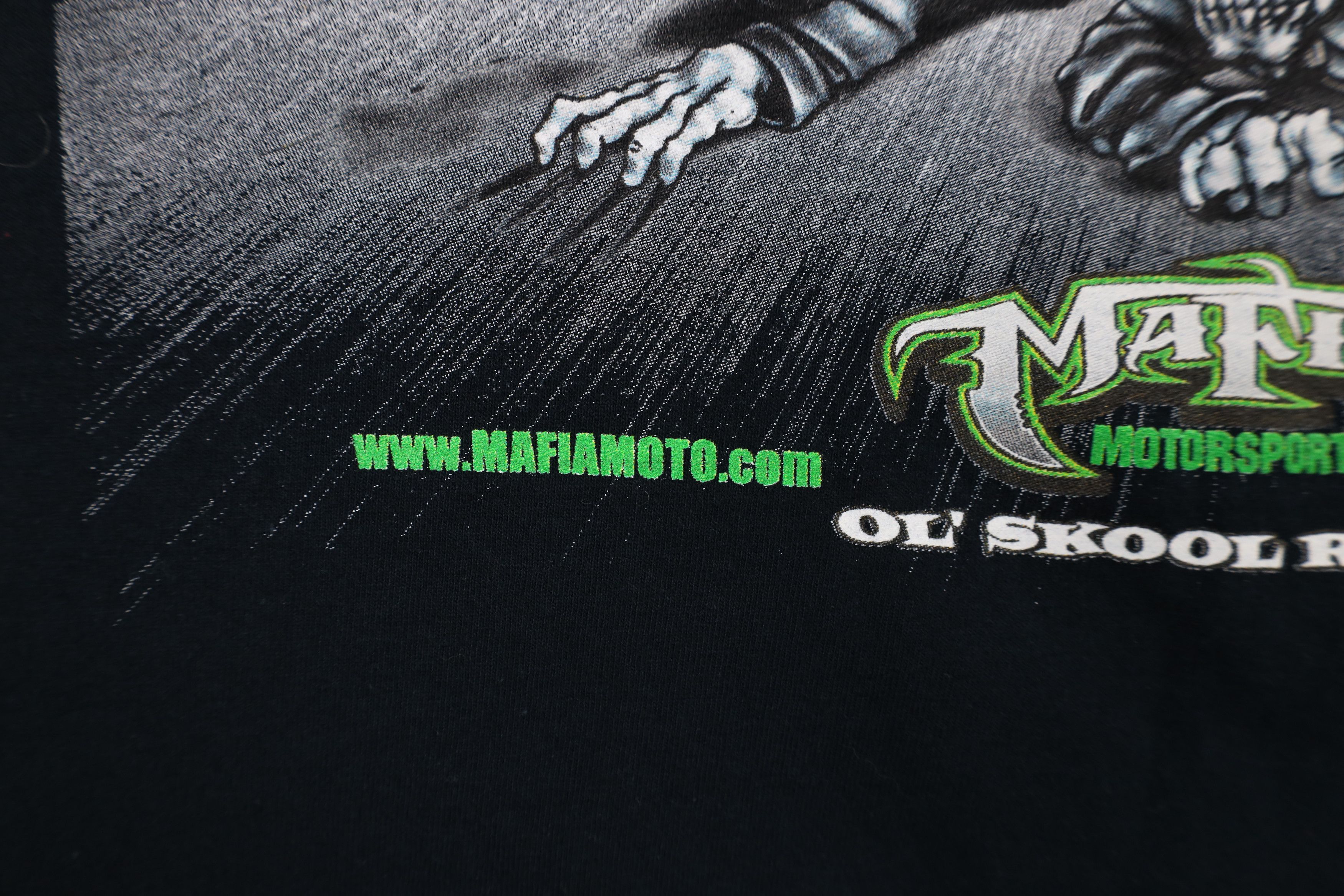 Vintage Vintage Y2K Mafia Motorsports Tribal Racing Skull T-Shirt Size US XXL / EU 58 / 5 - 9 Thumbnail