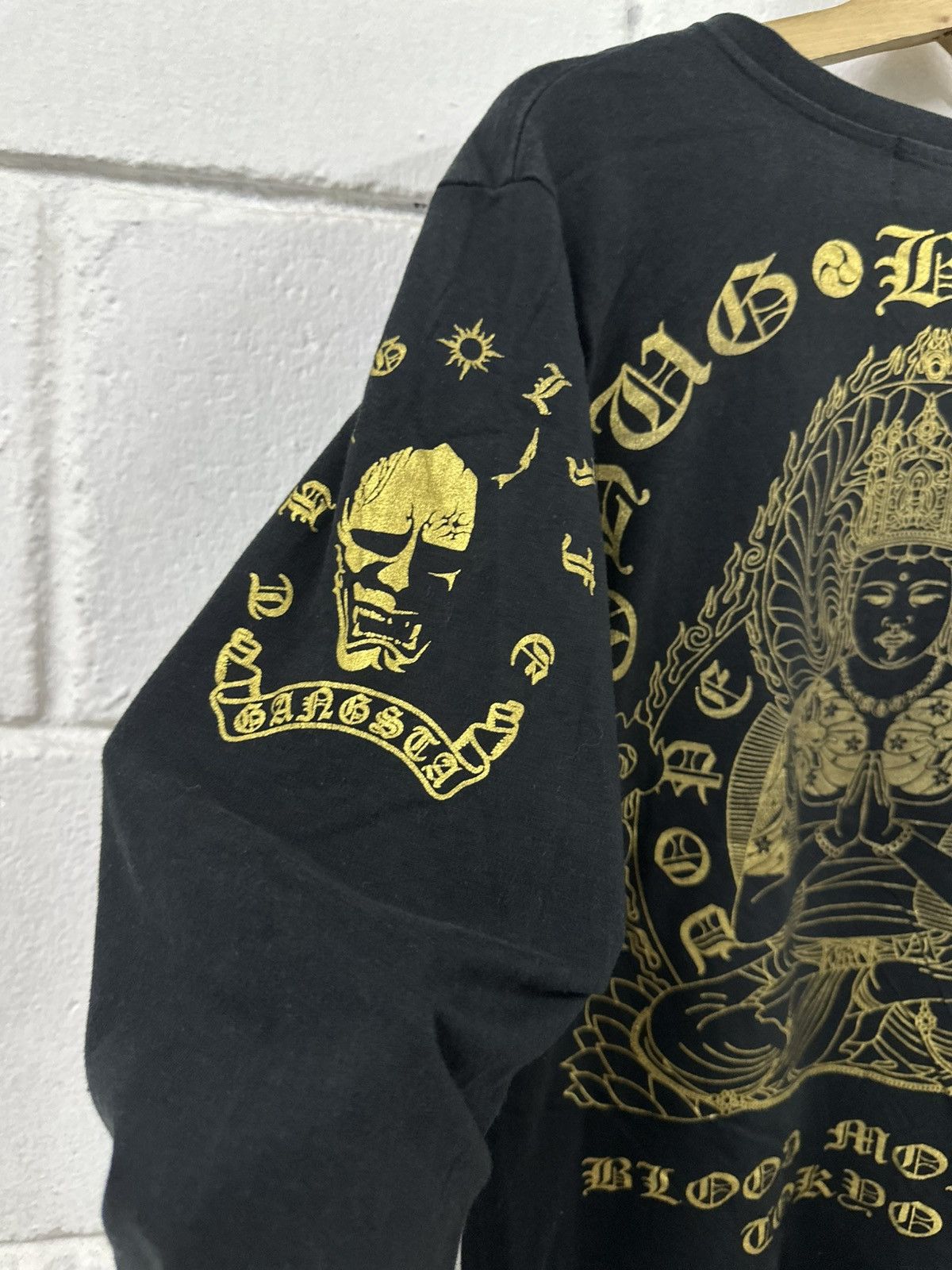 Japanese Brand Japanese Blood Money Tokyo Chrome / Gold Tattoo T-shirt Size US L / EU 52-54 / 3 - 13 Thumbnail