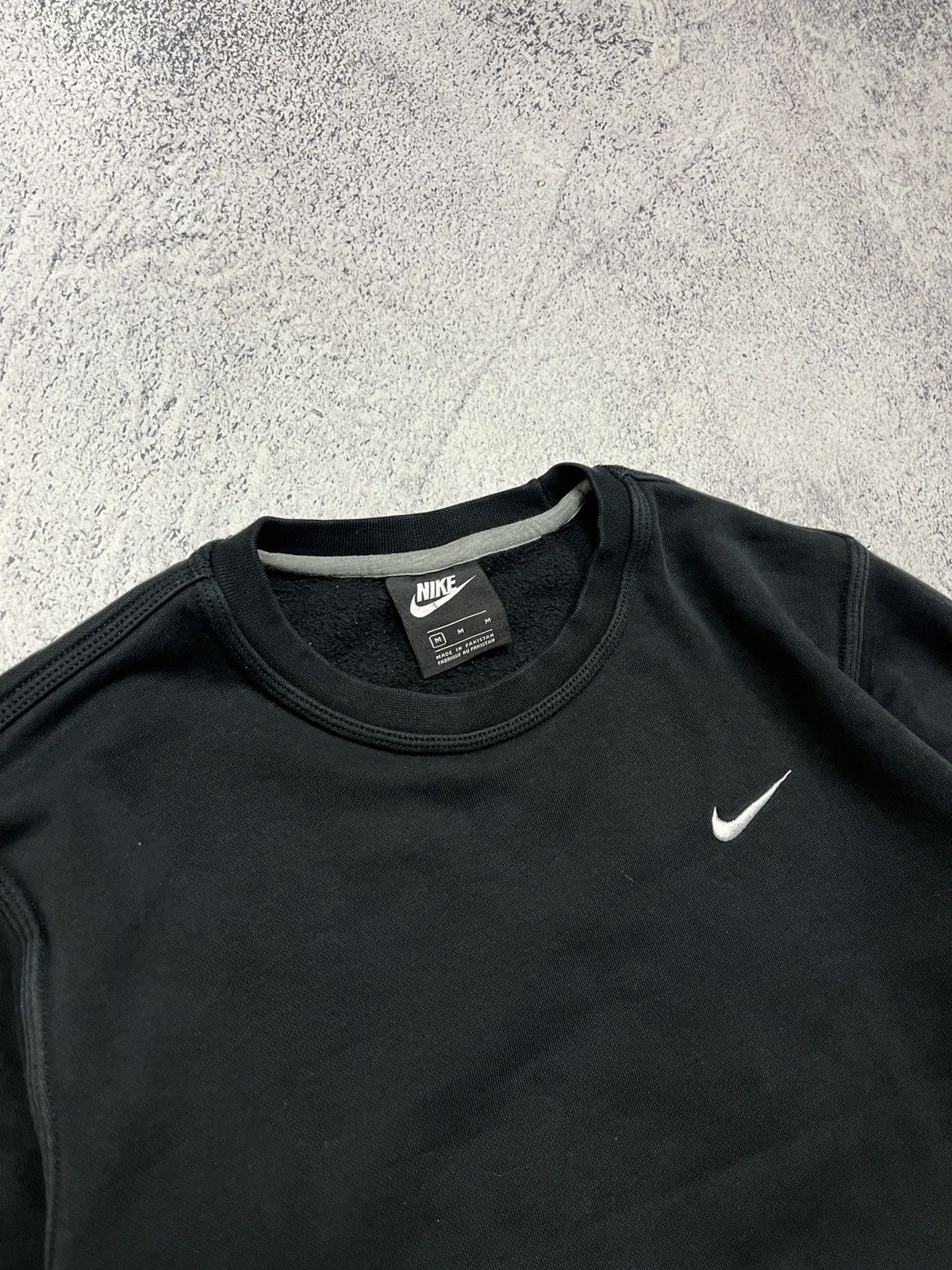 Nike VNike Small Swoosh Crewneck Sweatshirt Hype Streetwear Y2k Size US M / EU 48-50 / 2 - 5 Thumbnail