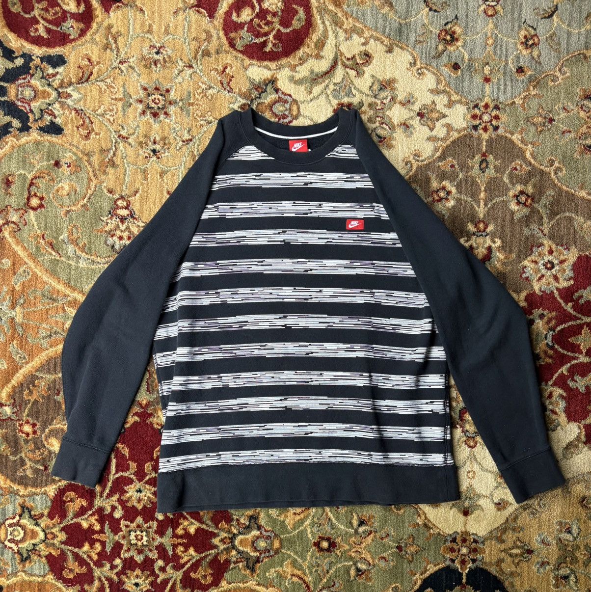 Nike × Vintage 2010’s Grunge Nike Crewneck Sweatshirt Size US XXL / EU 58 / 5 - 1 Thumbnail