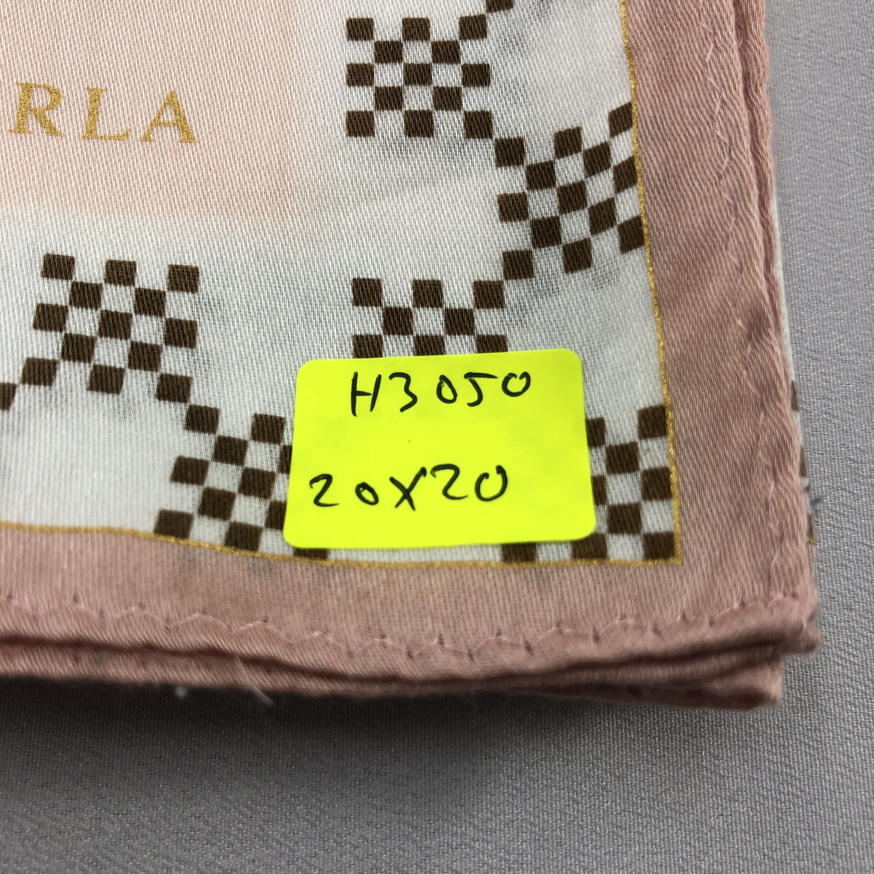 Furla Furla Love Handkerchief Neckerchief Bandana H3050 Size ONE SIZE - 7 Thumbnail