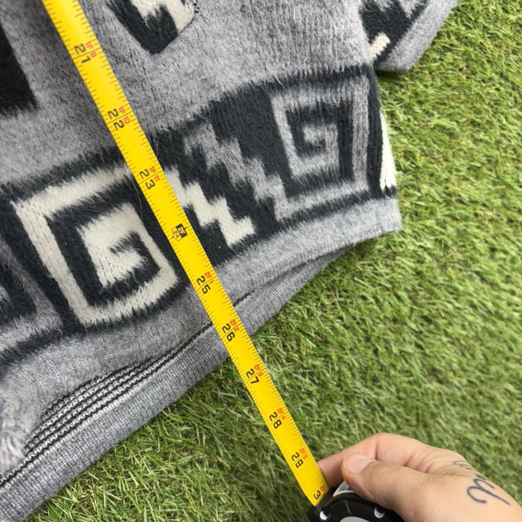 Vintage VINTAGE Genesis Geometric Aztec Knit Full Zip Hoodie Sweater Men L Gray 90s Wool Fleece Warm Winter Hoodie Mens Large 90s Aztec Geometric Pattern Size US L / EU 52-54 / 3 - 6 Thumbnail