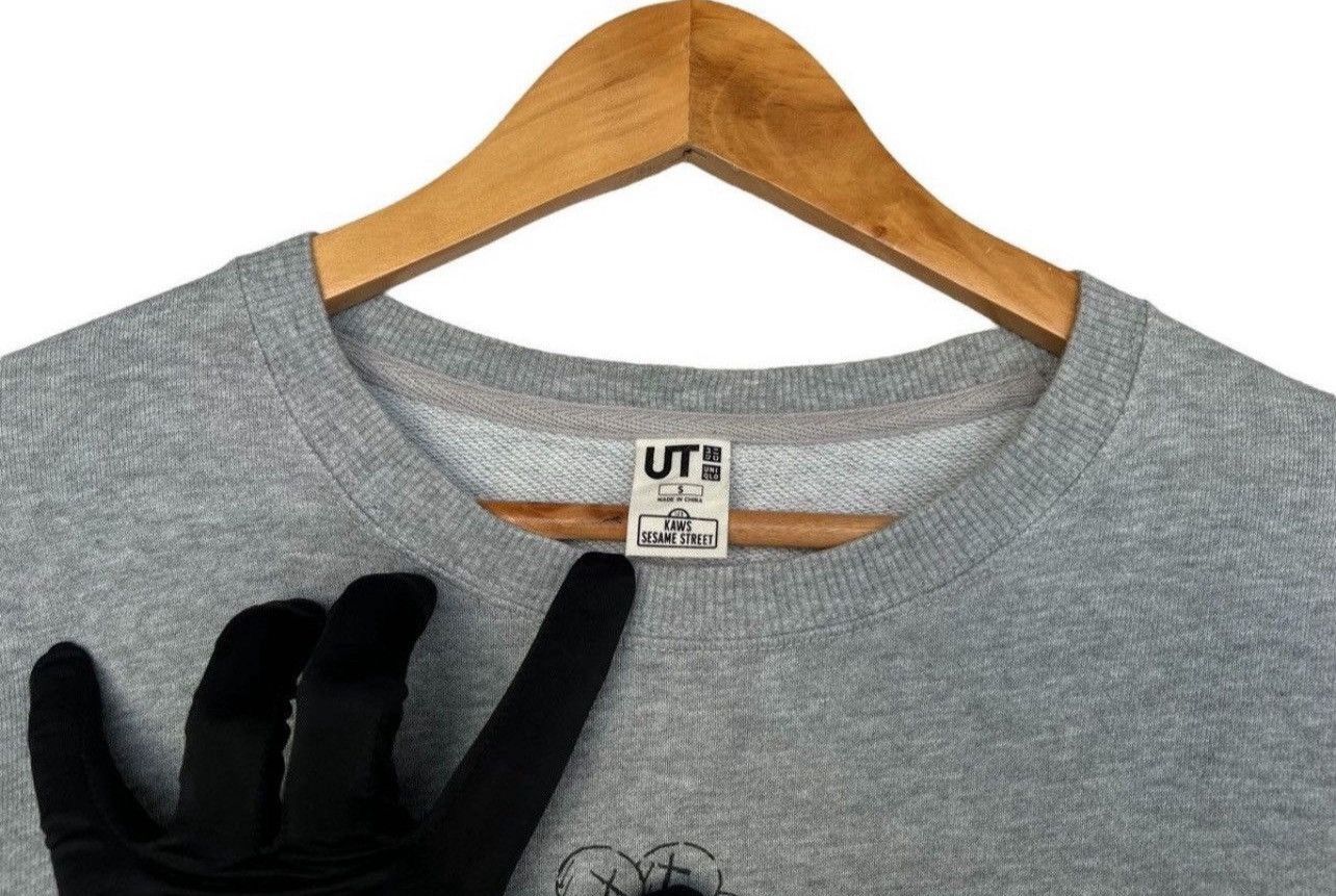 Kaws × Uniqlo Pick 💥💥 Uniqlo Kaws Sesame Street Grey Sweatshirt Size US S / EU 44-46 / 1 - 8 Thumbnail
