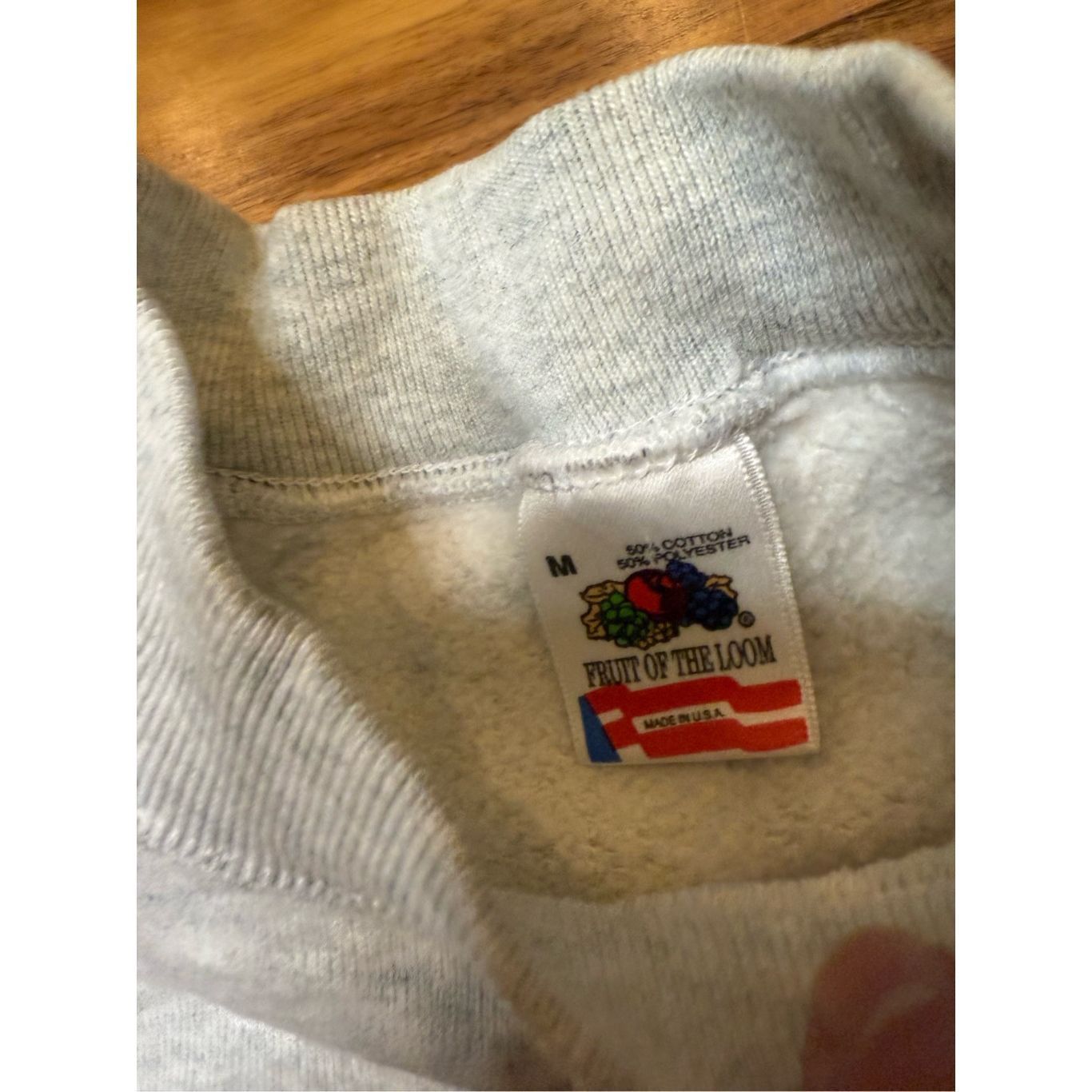 Fruit Of The Loom Size M - Vintage 1990s Grail University Of lowa Crest Logo C Size US M / EU 48-50 / 2 - 3 Thumbnail