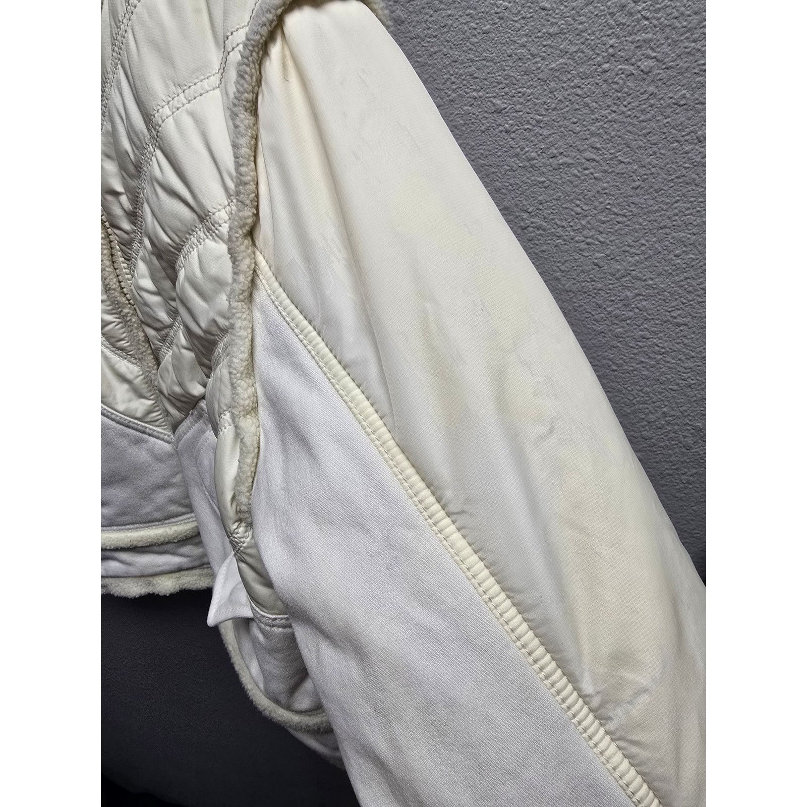 Tommy Hilfiger Womens Tommy Hilfiger White Quilted Jacket XL Ivory Coat Size XL / US 12-14 / IT 48-50 - 3 Thumbnail