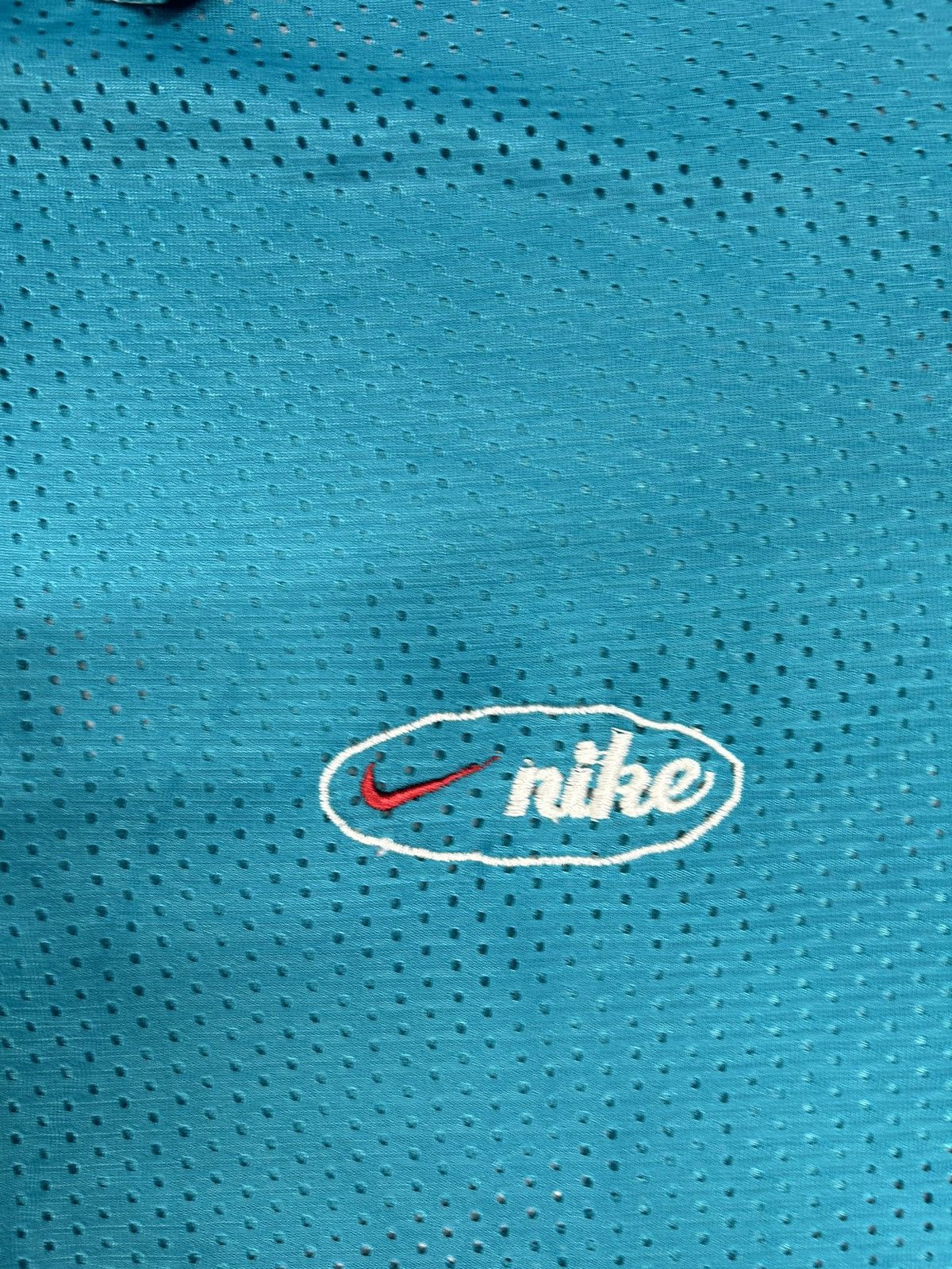Nike × Vintage Crazy Vintage 90s Essential Blue Nike Mesh Tee Shirt Travis Size US L / EU 52-54 / 3 - 2 Thumbnail