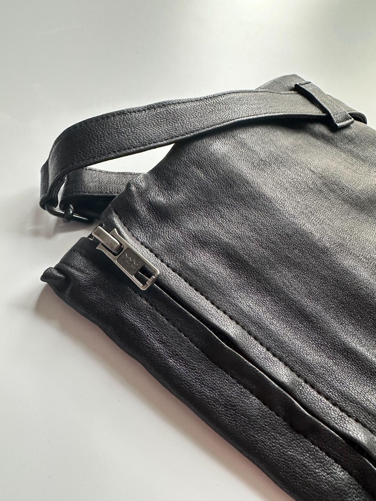 Ann Demeulemeester ANN DEMEULEMEESTER SIZE 11 12AW leather long gloves| Size ONE SIZE - 5 Thumbnail