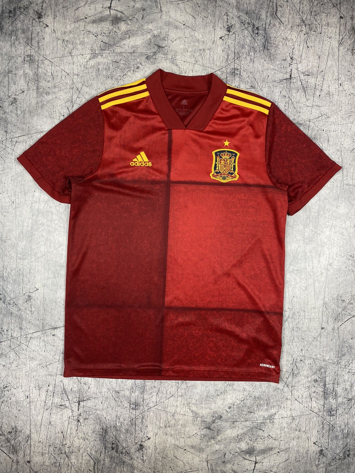 Adidas Adidas Spain Soccer Jersey T Shirts Tee Size L Size US L / EU 52-54 / 3 - 2 Thumbnail