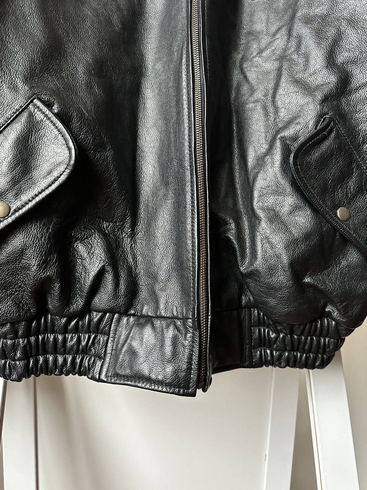 Japanese Brand Vintage Black Leather Boxy Bomber Jacket Kanye West Style Size US XL / EU 56 / 4 - 8 Thumbnail