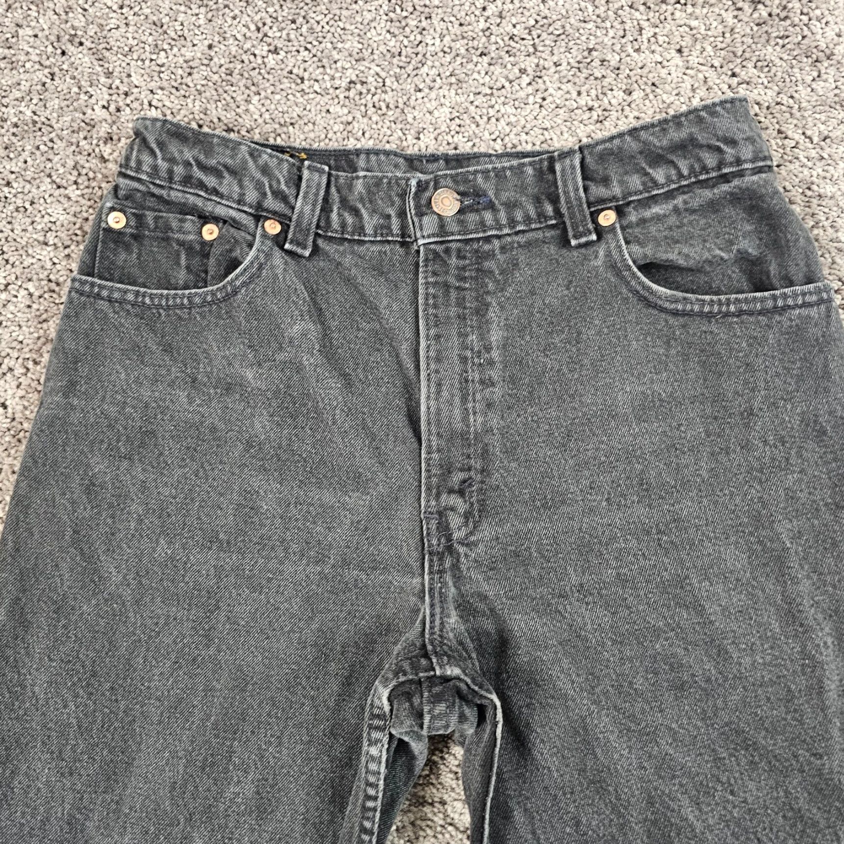 Levi's VINTAGE Levi's 550 Jeans Womens Relaxed Fit Tapered 90s Made in USA Black Denim 27x32 Size 34" / US 12 / IT 48 - 2 Thumbnail