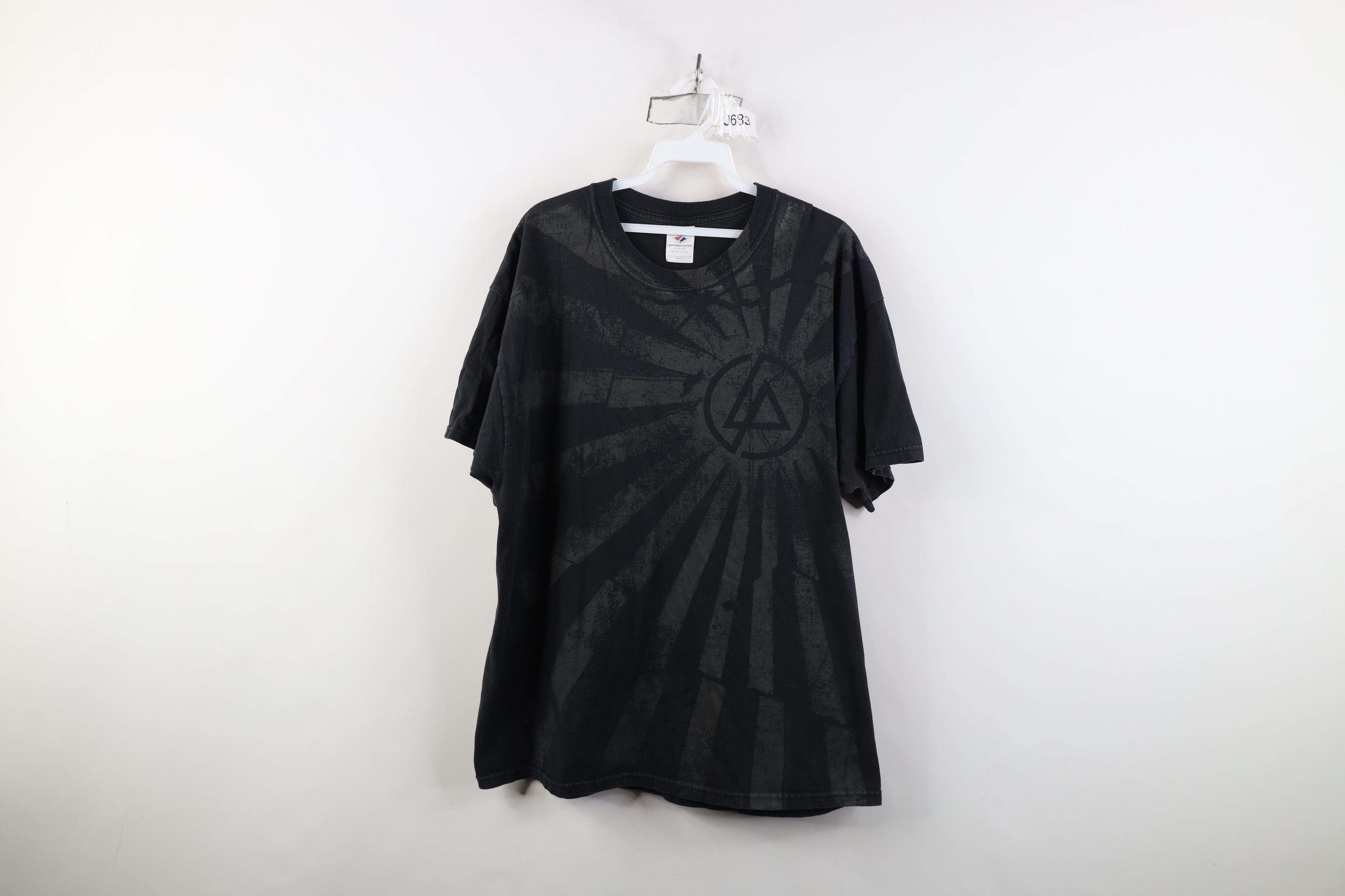 Vintage Vintage Y2K Linkin Park Band Short Sleeve T-Shirt Black Size US XL / EU 56 / 4 - 1 Thumbnail