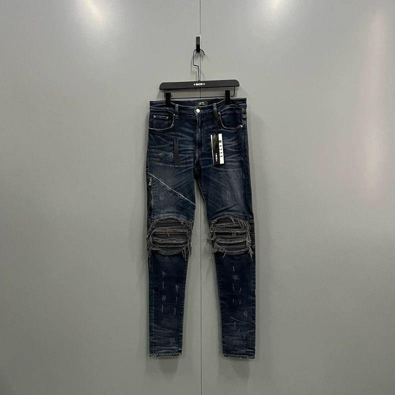 Other Amiri Vintage blue distressed jeans Size US 33 - 1 Thumbnail