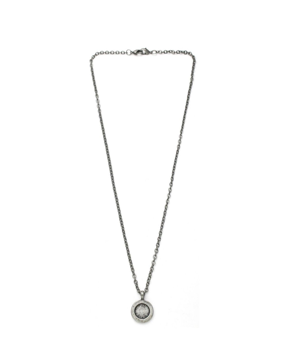 Japanese Brand 2000S FLARE. DISTRESSED SILVER-TONE ROUND PENDANT NECKLACE Size ONE SIZE - 2 Thumbnail