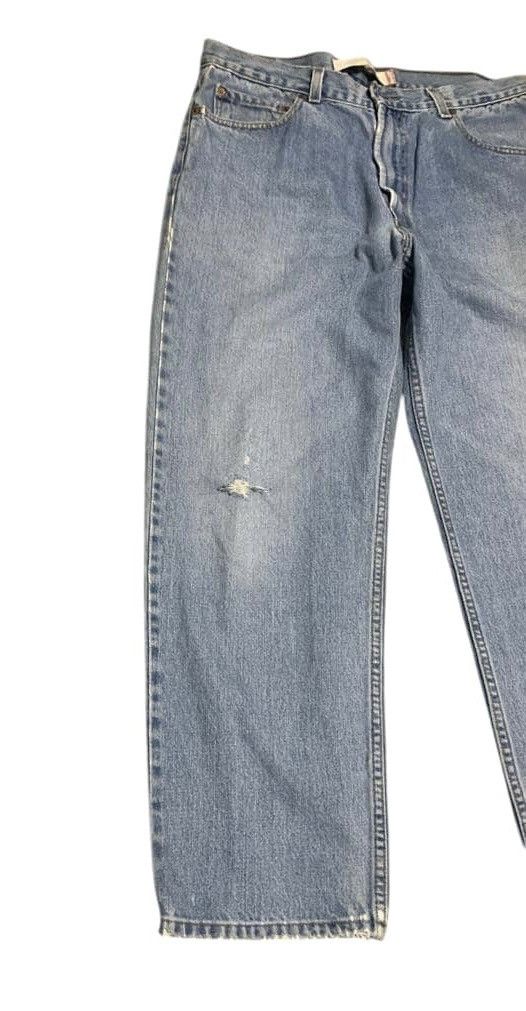 Levi's Vintage Levis 550 Relaxed Fit Faded Blue Jeans Size US 35 - 3 Thumbnail