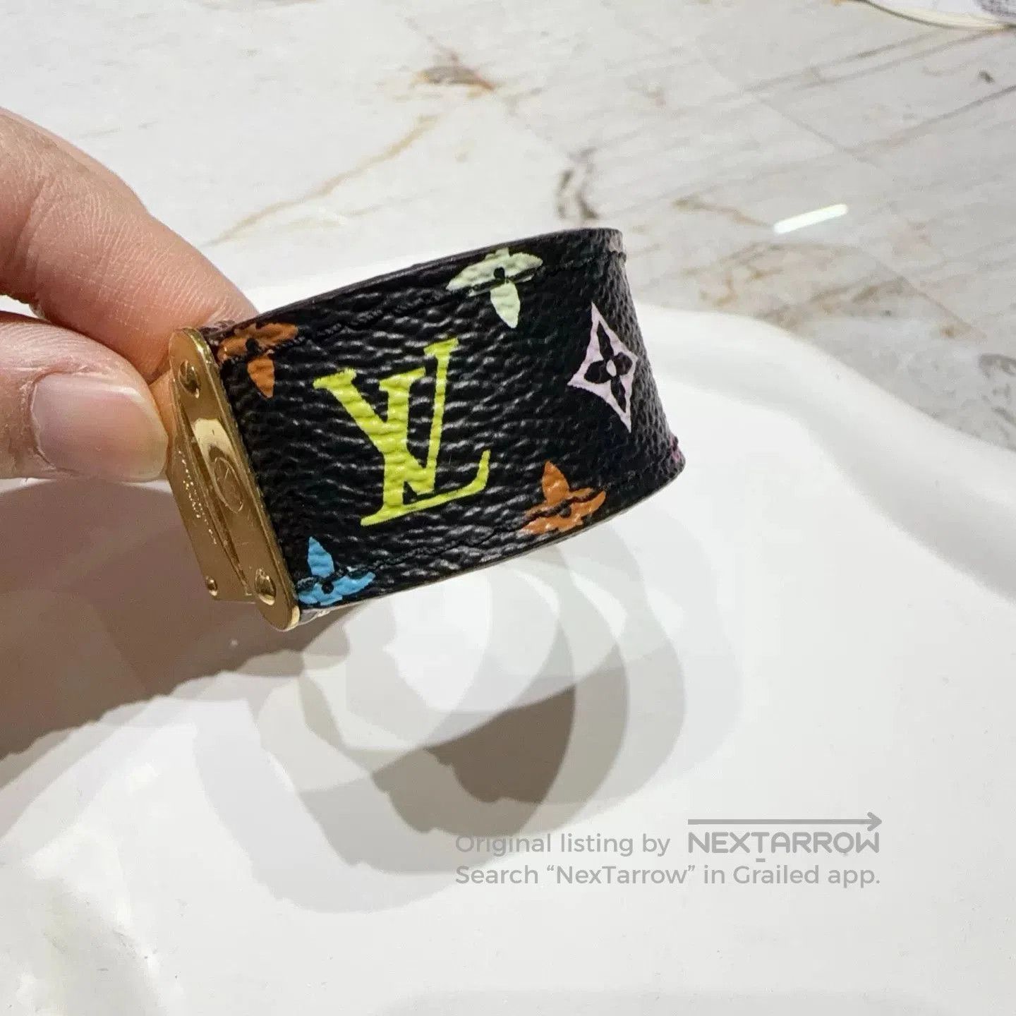 Louis Vuitton Louis Vuitton S Size Bracelet. Size ONE SIZE - 3 Thumbnail
