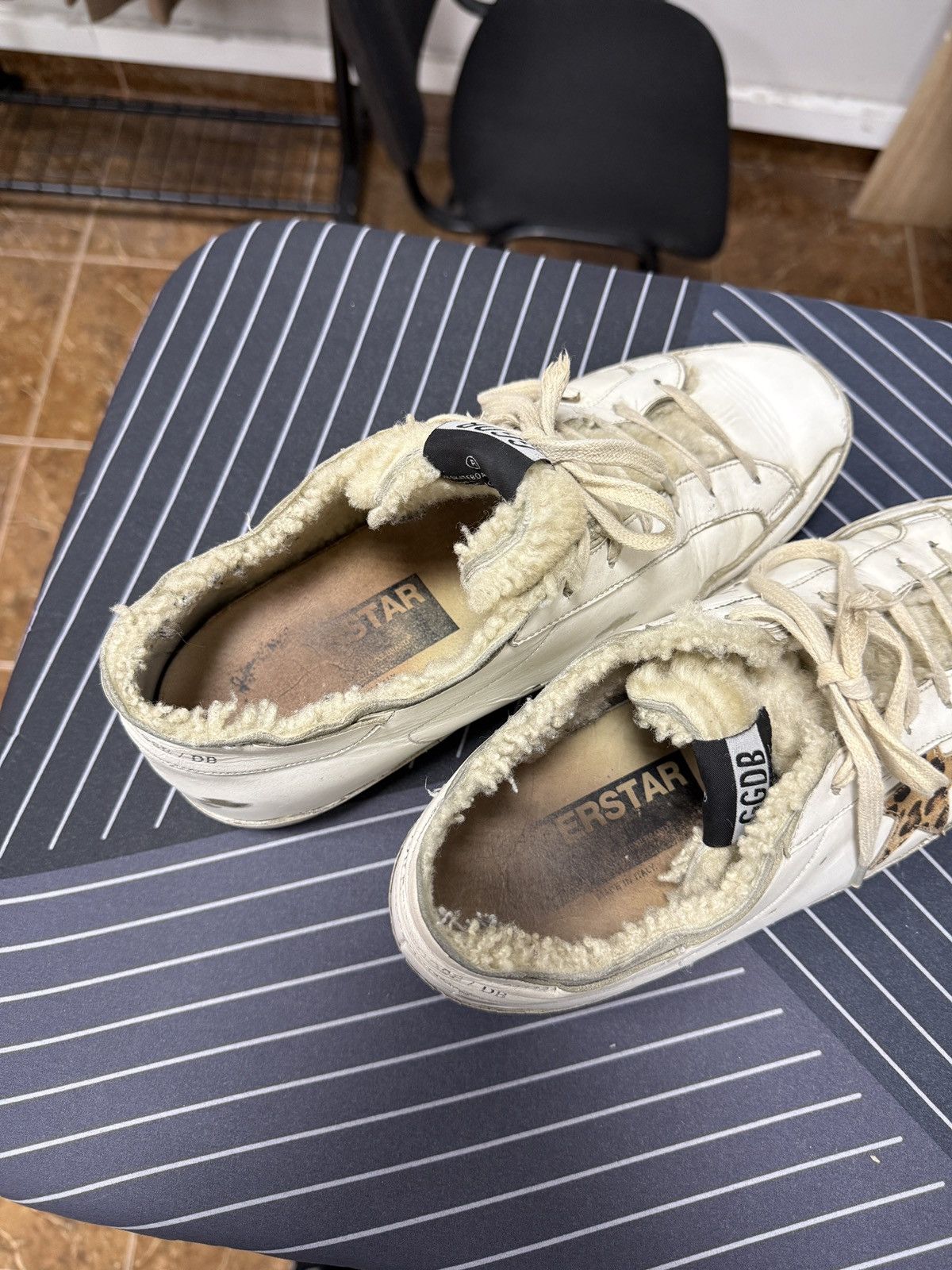 Golden Goose 🇮🇹 Golden Goose Superstar Leather Trainers GGDB Made in Italy Size US 9 / EU 42 - 15 Thumbnail