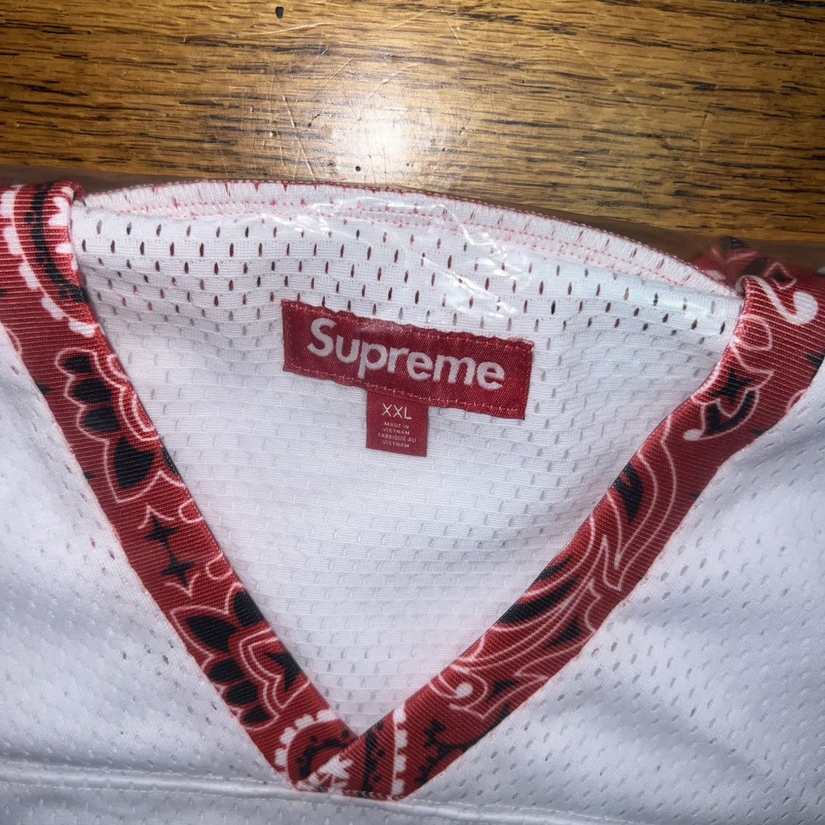 Supreme Supreme Bandana Football Jersey White Size Extra Extra Large Size US XXL / EU 58 / 5 - 4 Thumbnail