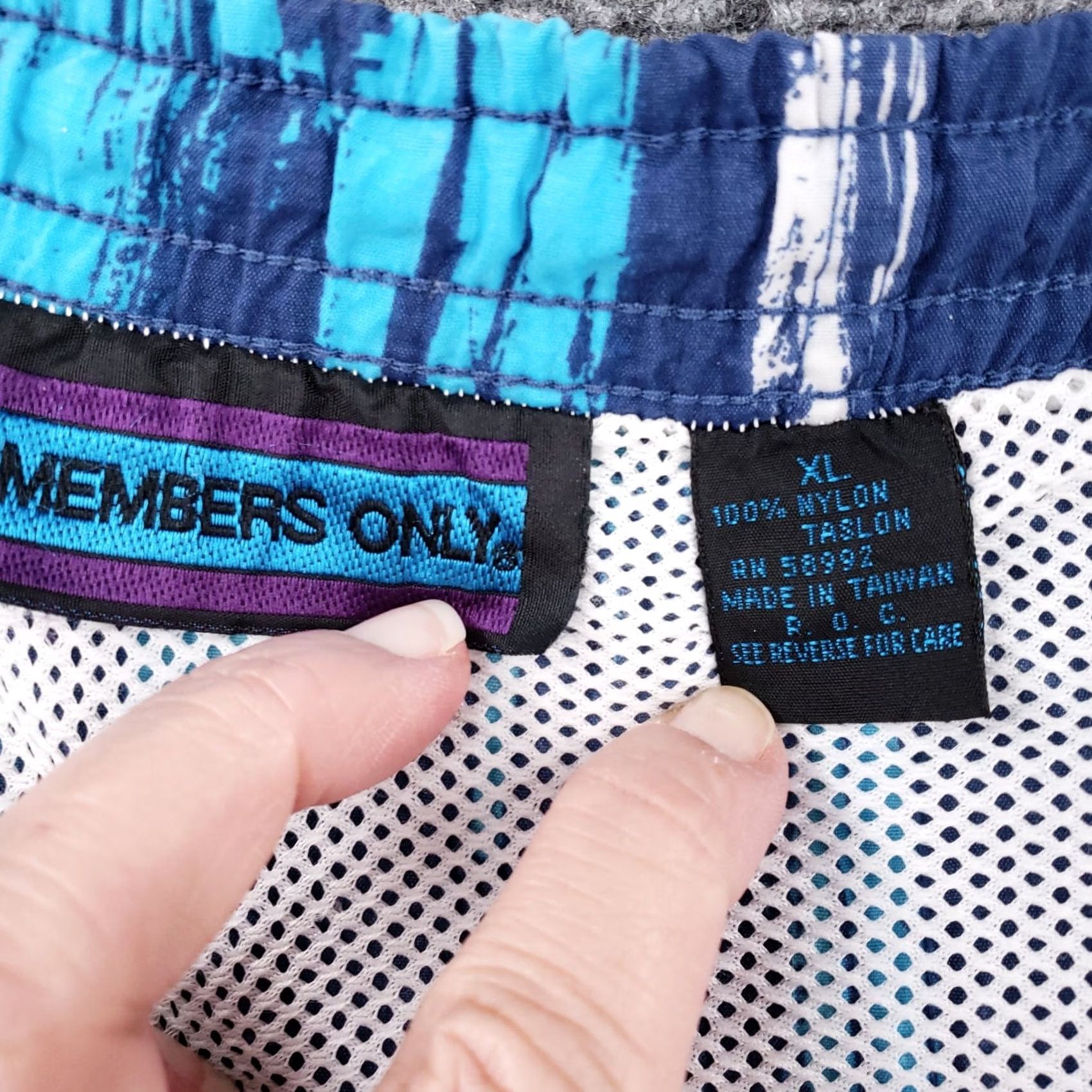 Members Only VINTAGE Members Only Shorts Men XL Blue Tie Dye Surfing Beach Wear Size US 36 / EU 52 - 5 Thumbnail