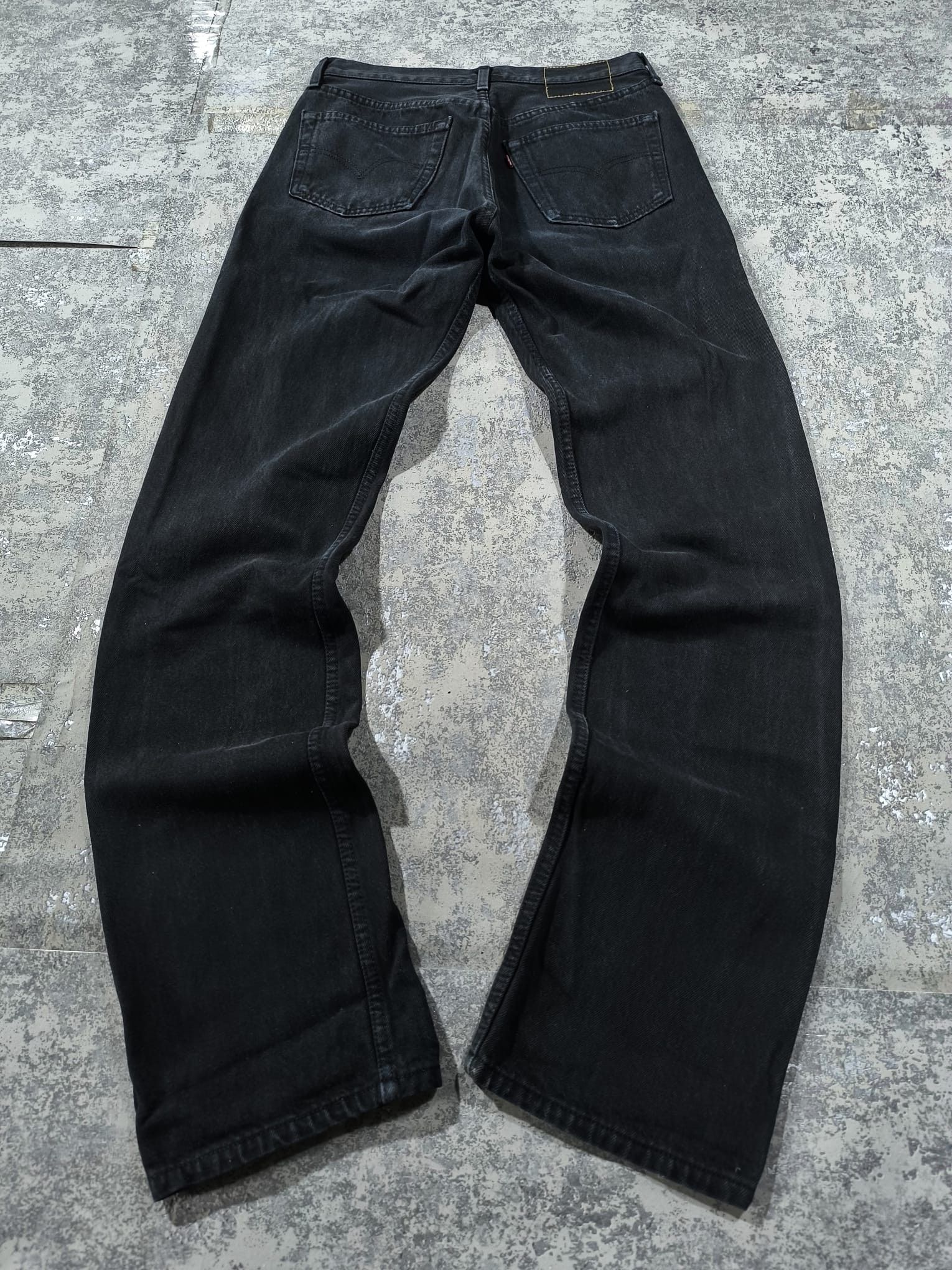Levi's 90s black 501 31x36 Size US 30 / EU 46 - 12 Thumbnail