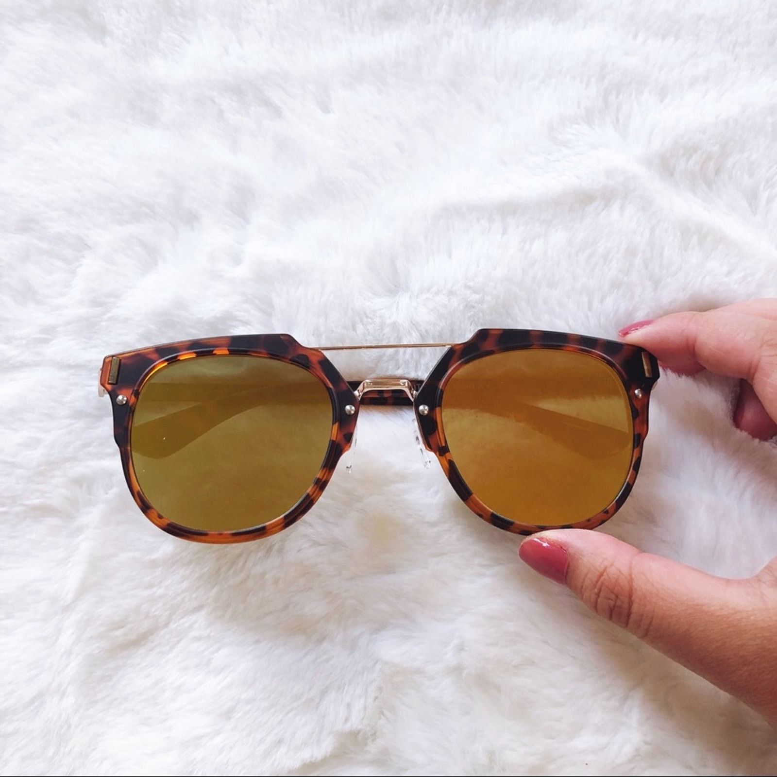 Other Taylor Tortoise Brown Brow Bar Sunglasses Size ONE SIZE - 1 Thumbnail