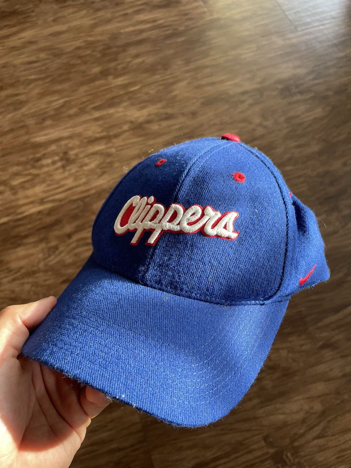 Nike × Vintage Vintage Nike Clippers Velcro Strapback Size ONE SIZE - 1 Thumbnail