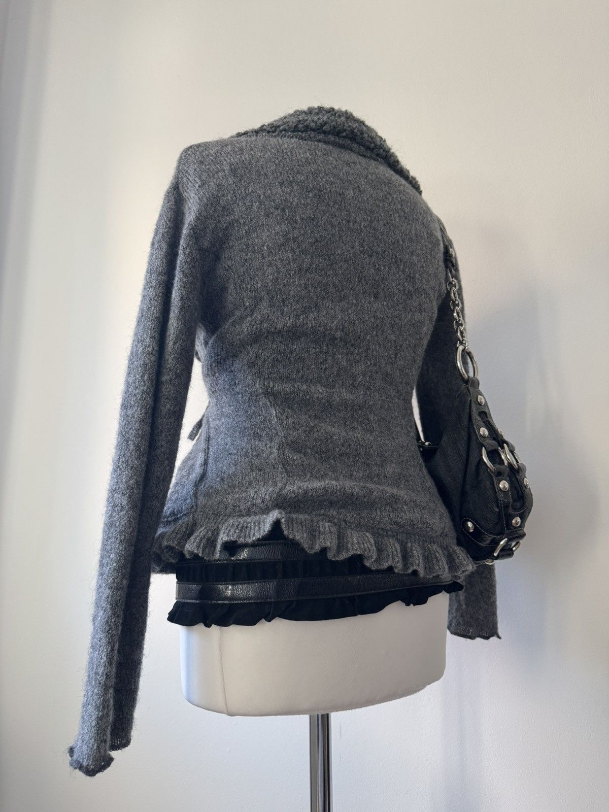 Japanese Brand Asymmetrical Grey Wool Wrap Sweater Size S / US 4 / IT 40 - 6 Thumbnail